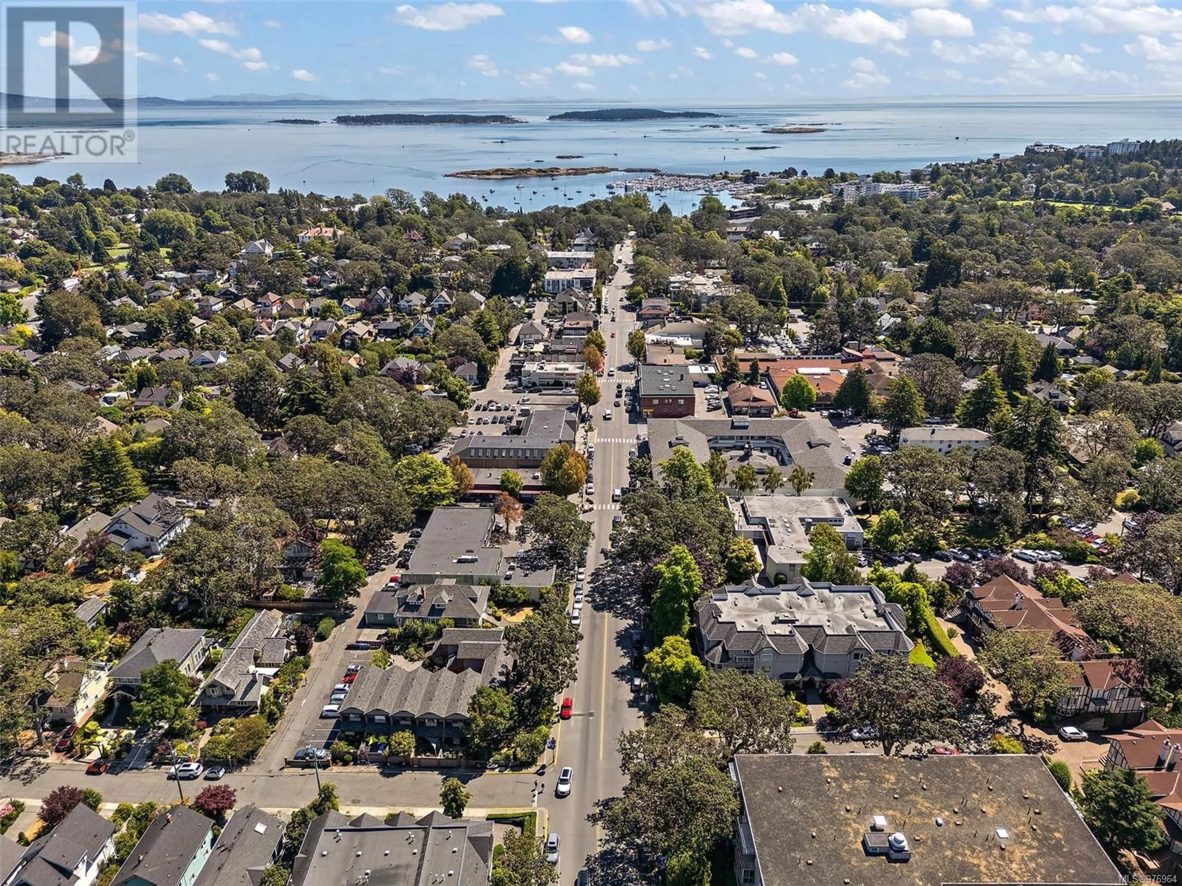 A pic from exterior of the house or condo, the street view for 203 1477 Yale St, Oak Bay British Columbia V8S4R3