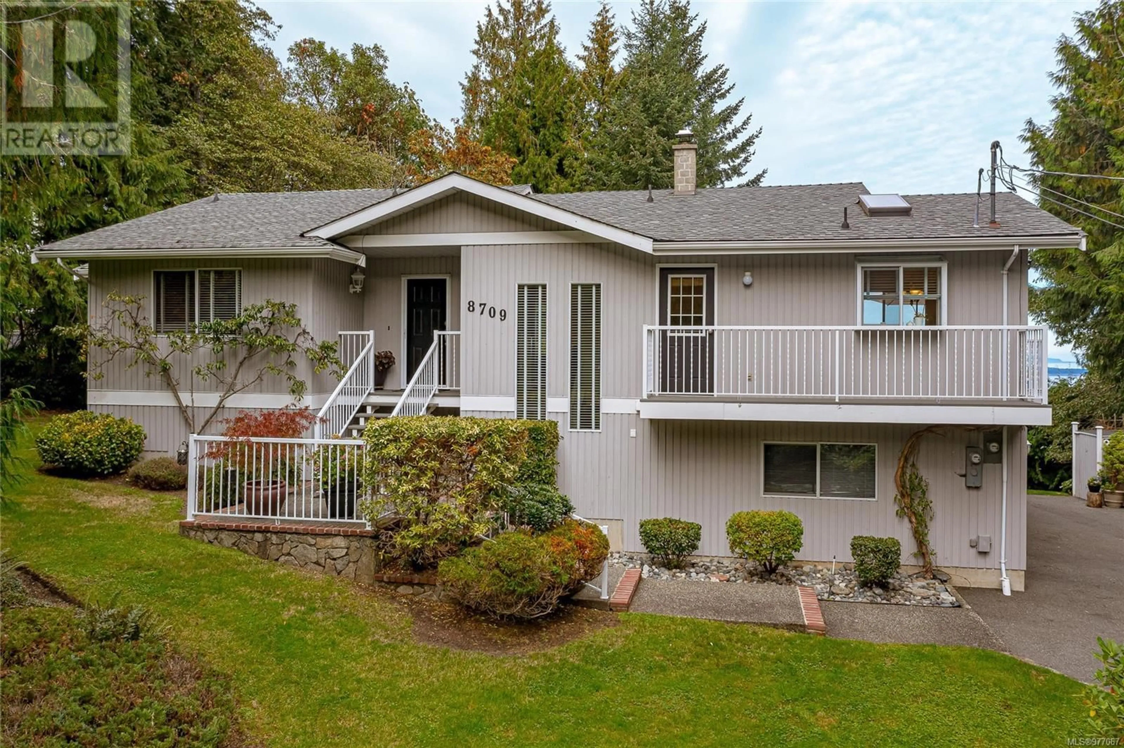 Frontside or backside of a home for 8709 Nash Pl, North Saanich British Columbia V8L4G9