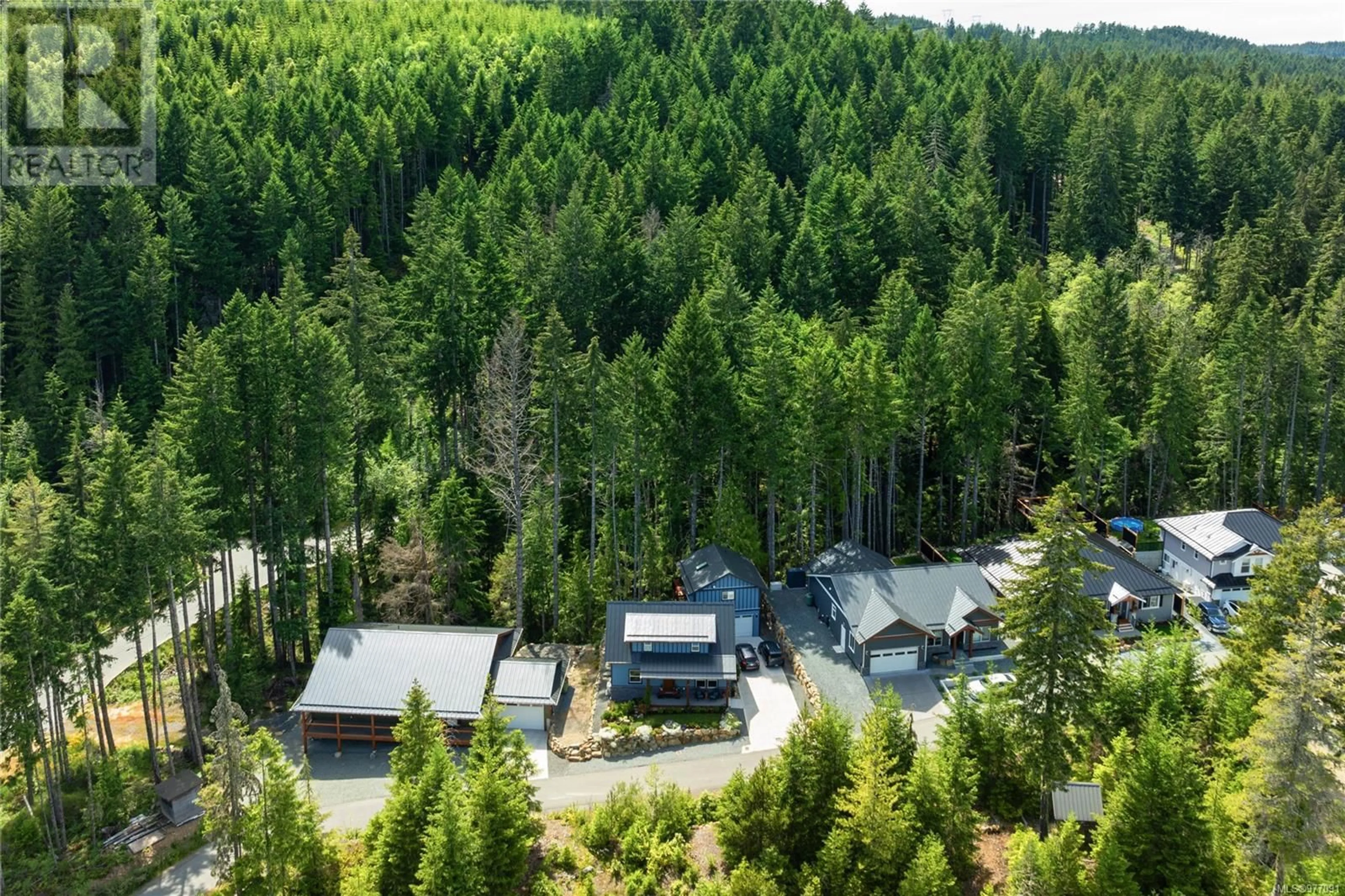 A pic from outside/outdoor area/front of a property/back of a property/a pic from drone, forest/trees view for 108 Trailhead Cir, Shawnigan Lake British Columbia V0R2W3