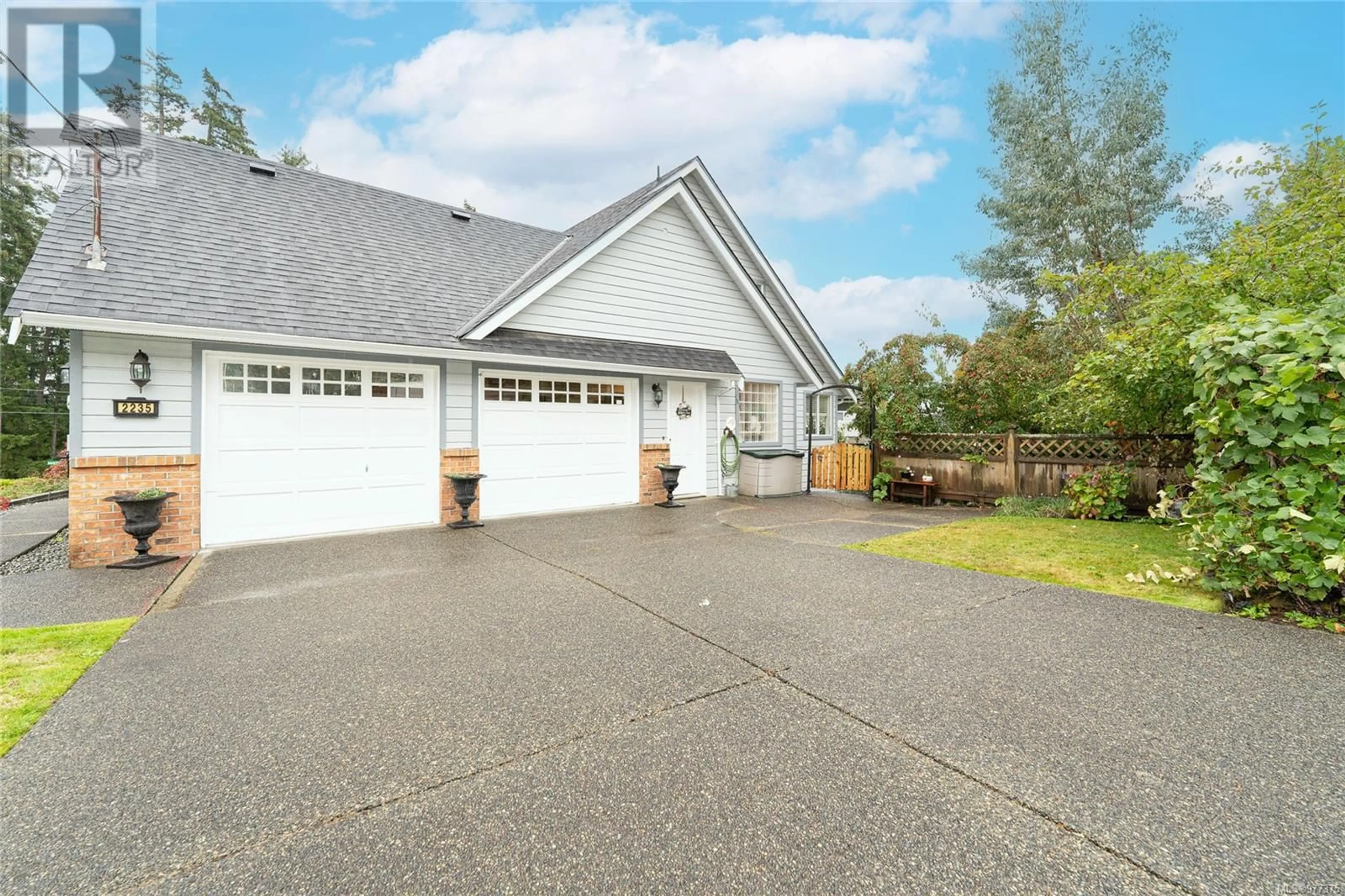 Frontside or backside of a home, cottage for 2235 Quamichan Park Pl, Duncan British Columbia V0R2Y0