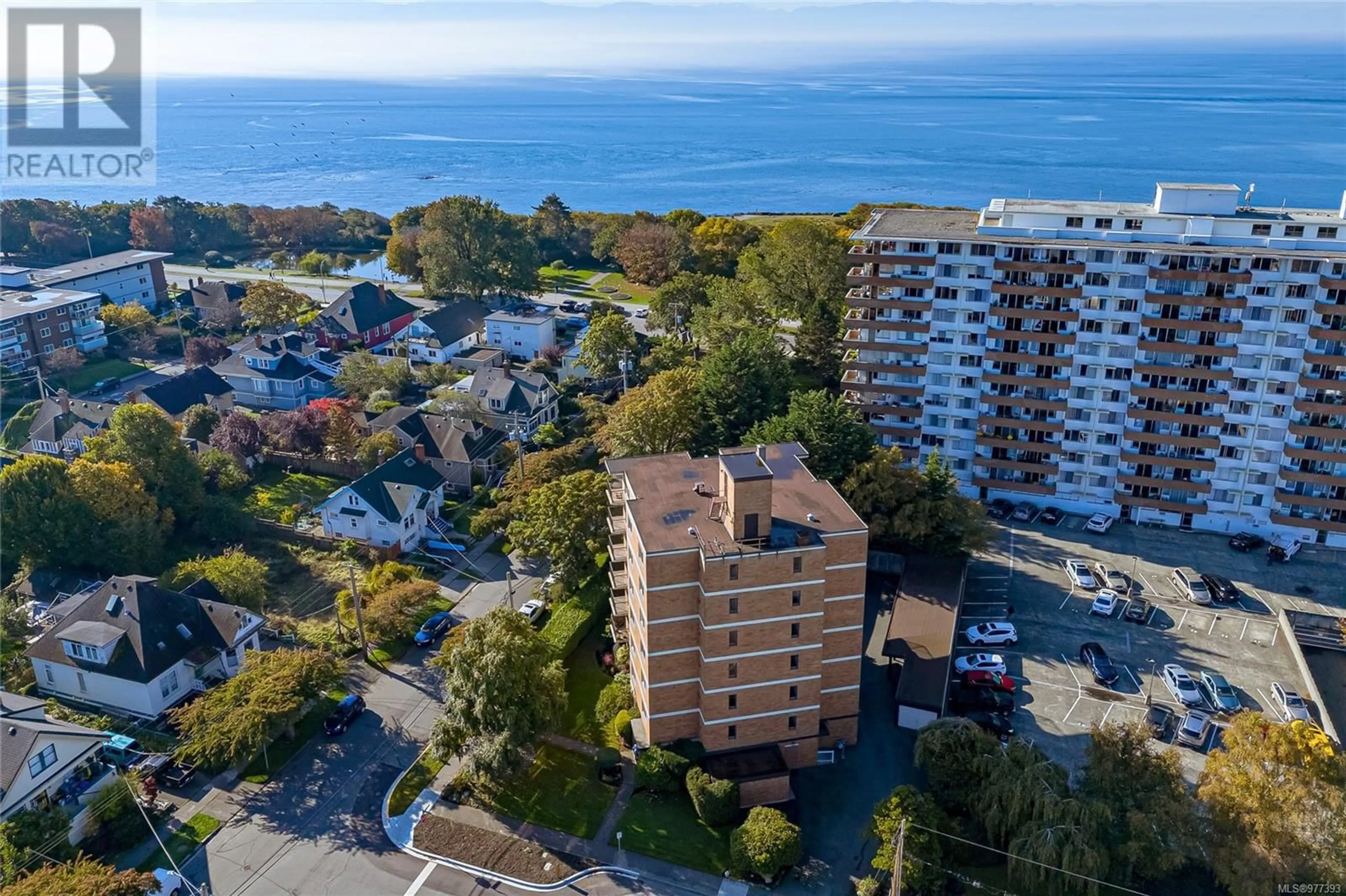 A pic from exterior of the house or condo, the street view for 401 36 South Turner St, Victoria British Columbia V8V2J6