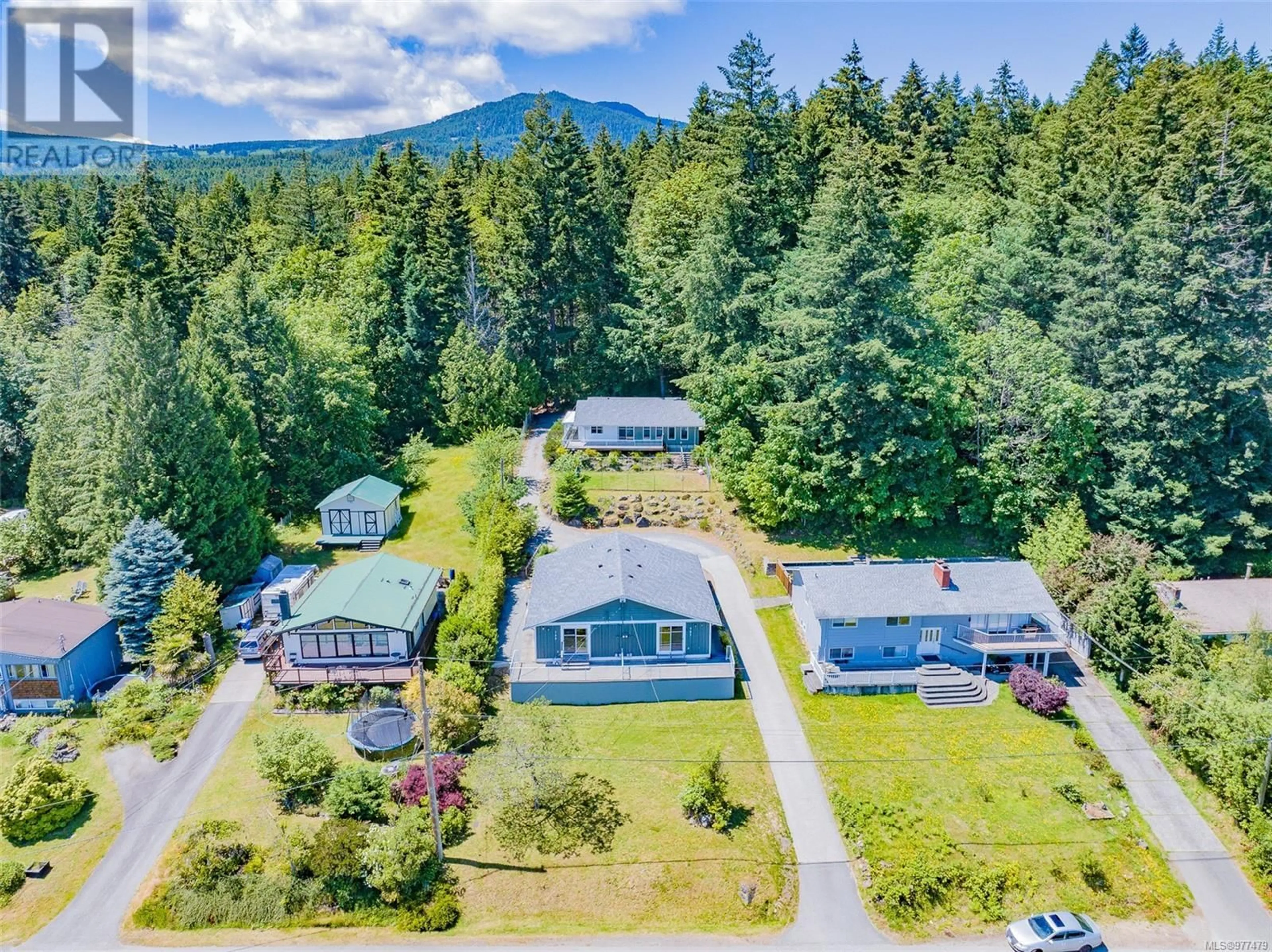 Frontside or backside of a home, cottage for 795/797/799 Dogwood Rd, Nanaimo British Columbia V9R3C2