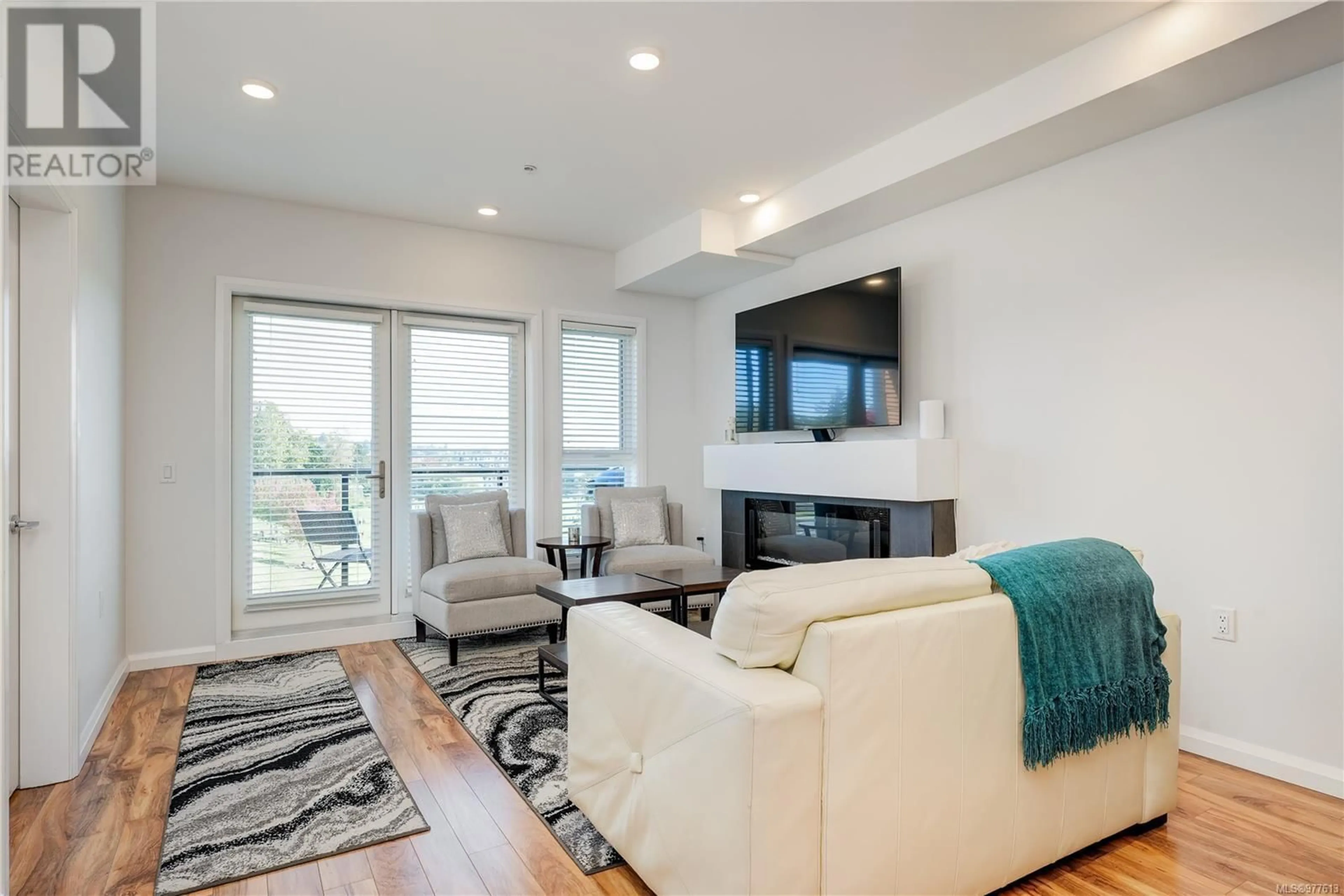 Living room, wood floors for 303 745 Travino Lane, Saanich British Columbia V8Z0E5