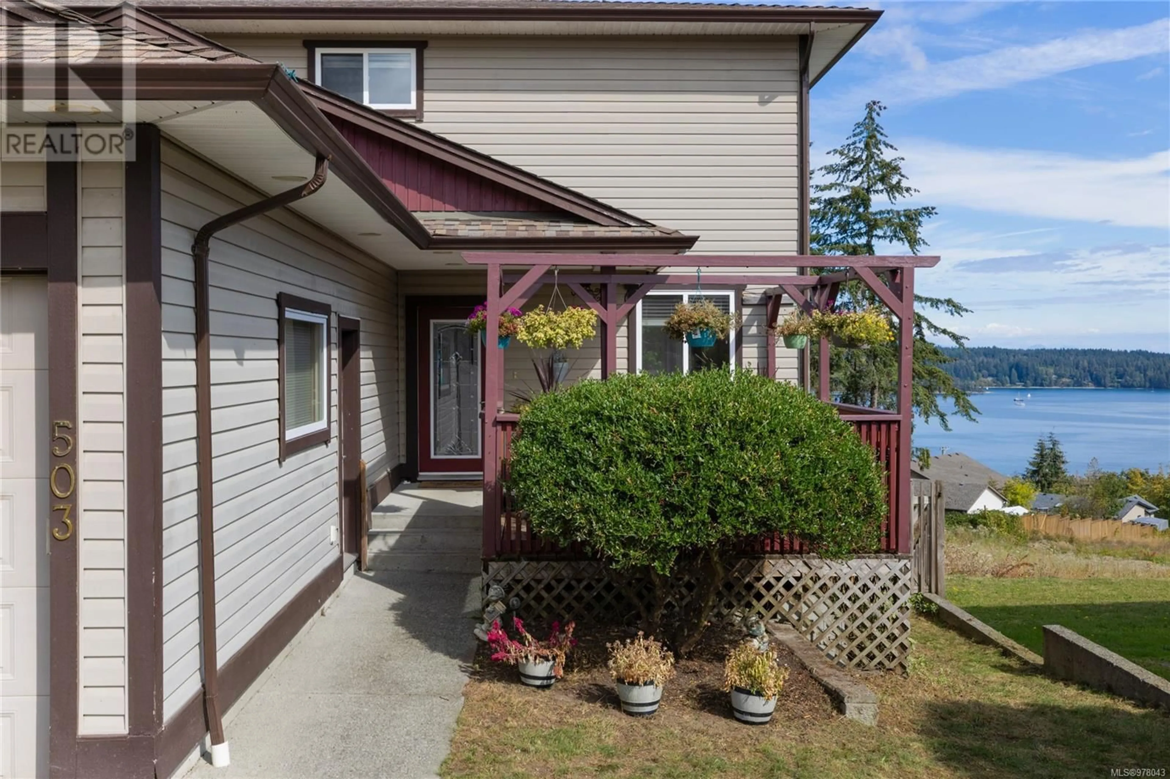 A pic from exterior of the house or condo, cottage for 503 Louise Rd, Ladysmith British Columbia V9G1B8