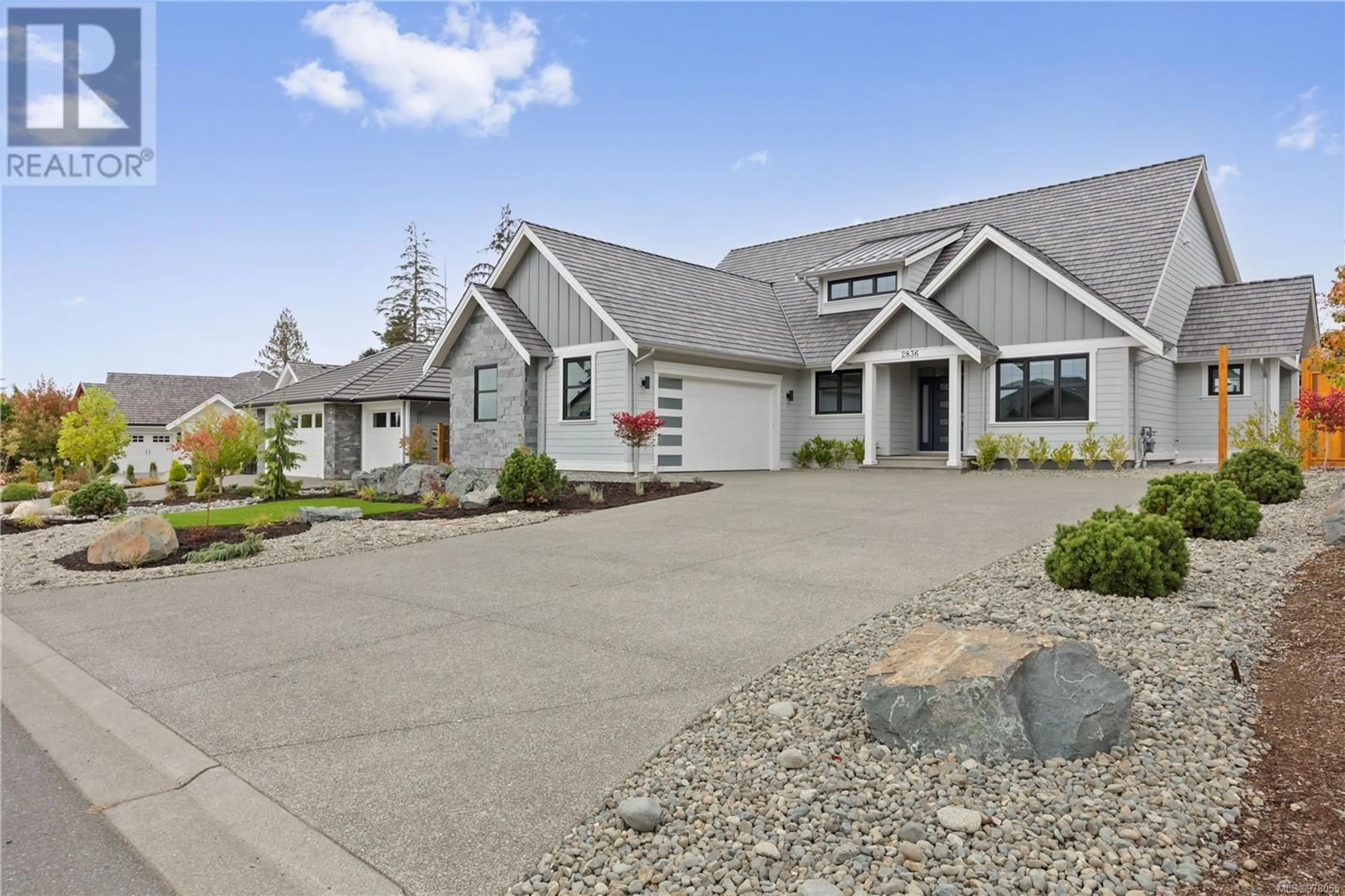 Home with vinyl exterior material, street for 2836 SHEFFIELD CRESCENT, Courtenay British Columbia V9N0X0