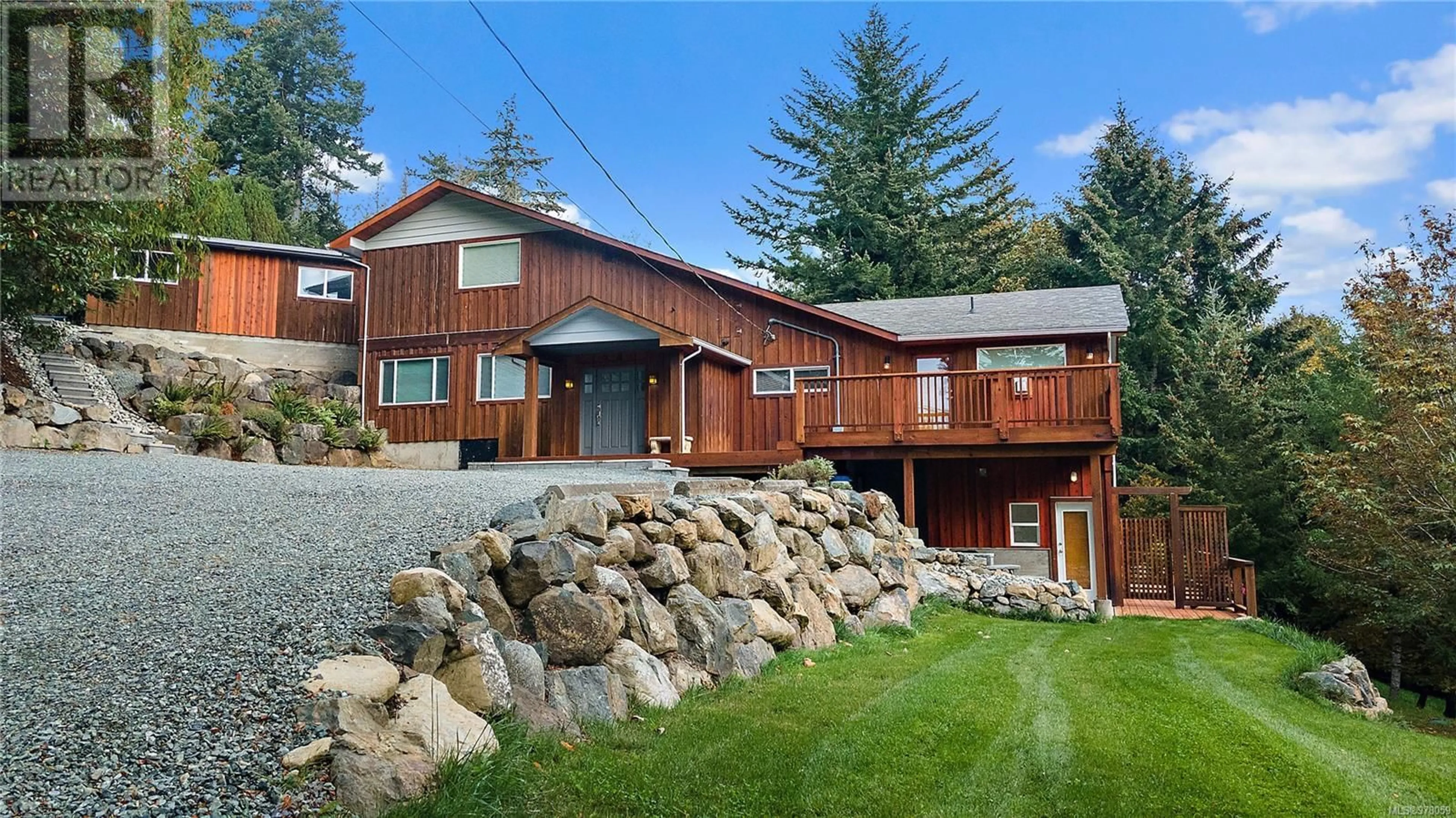 A pic from exterior of the house or condo, cottage for 2121 Harbourview Rd, Sooke British Columbia V9Z0G5