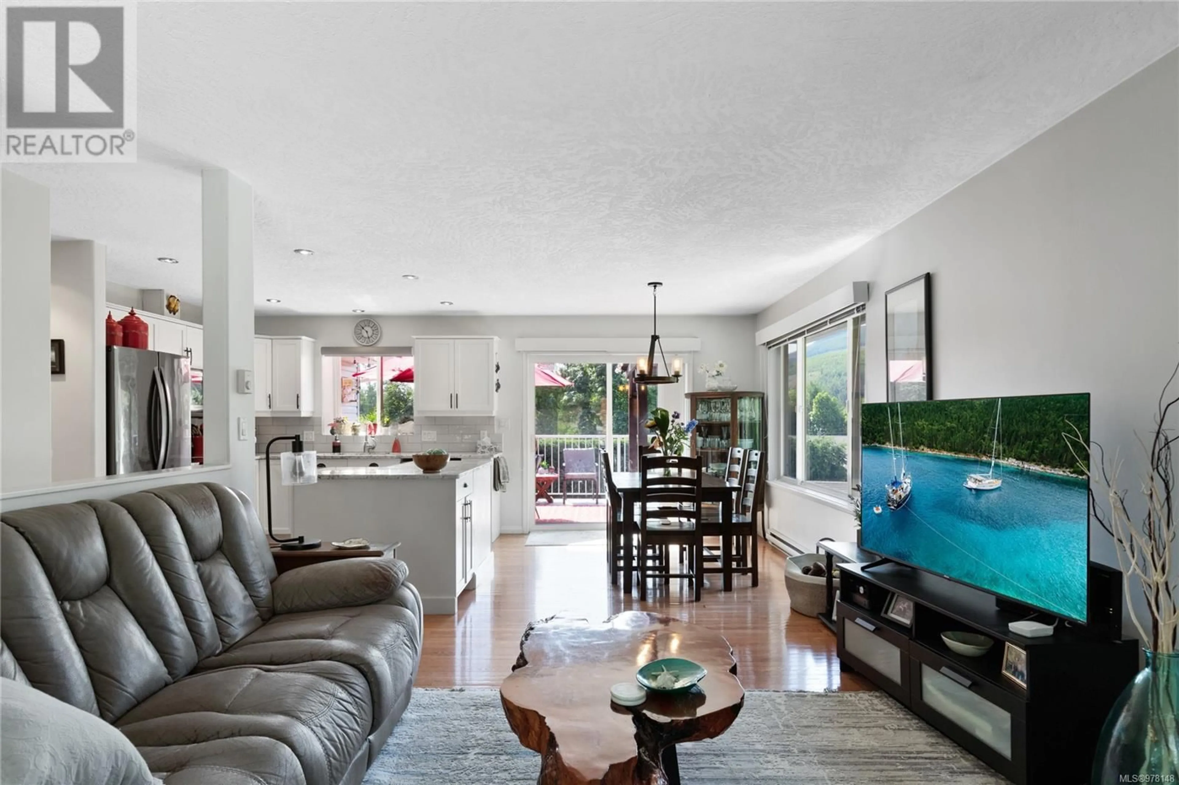 Living room with furniture, unknown for 1789 Country Rd, Qualicum Beach British Columbia V9K2S3