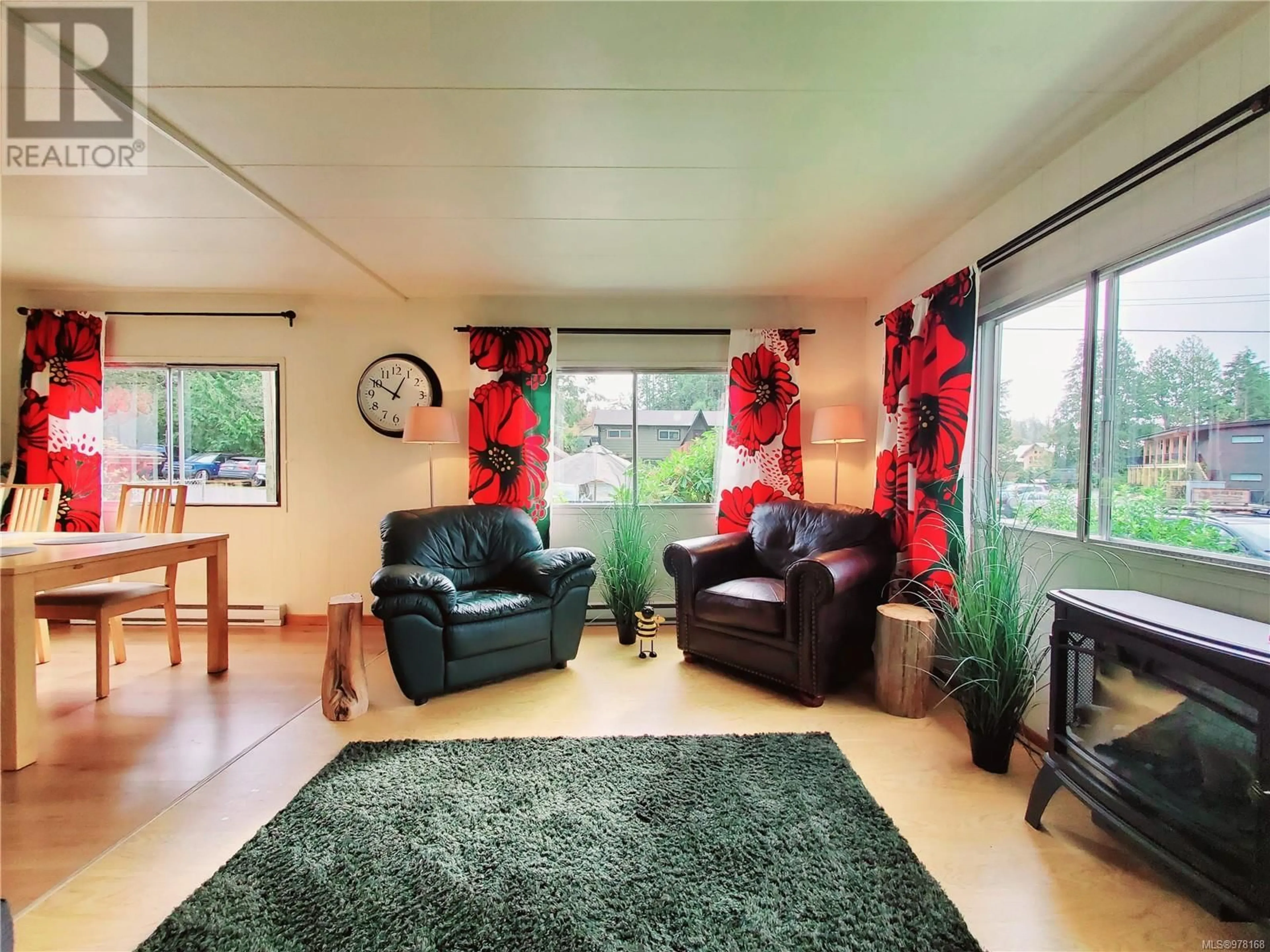 Living room with furniture, unknown for 240 CAMPBELL STREET, Tofino British Columbia V0R2Z0