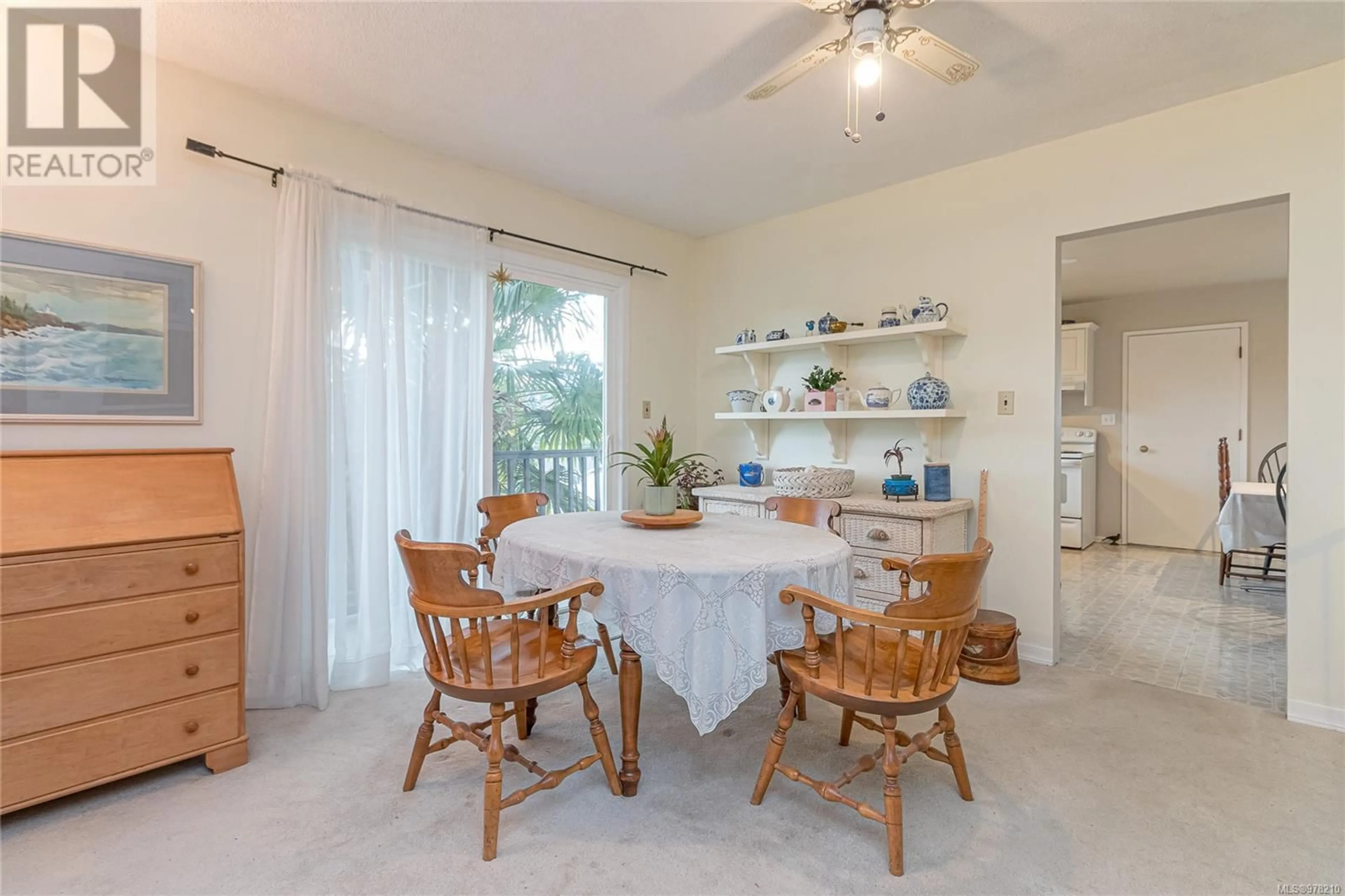 Dining room, wood floors, cottage for 3002 Departure Bay Rd, Nanaimo British Columbia V9T1B4