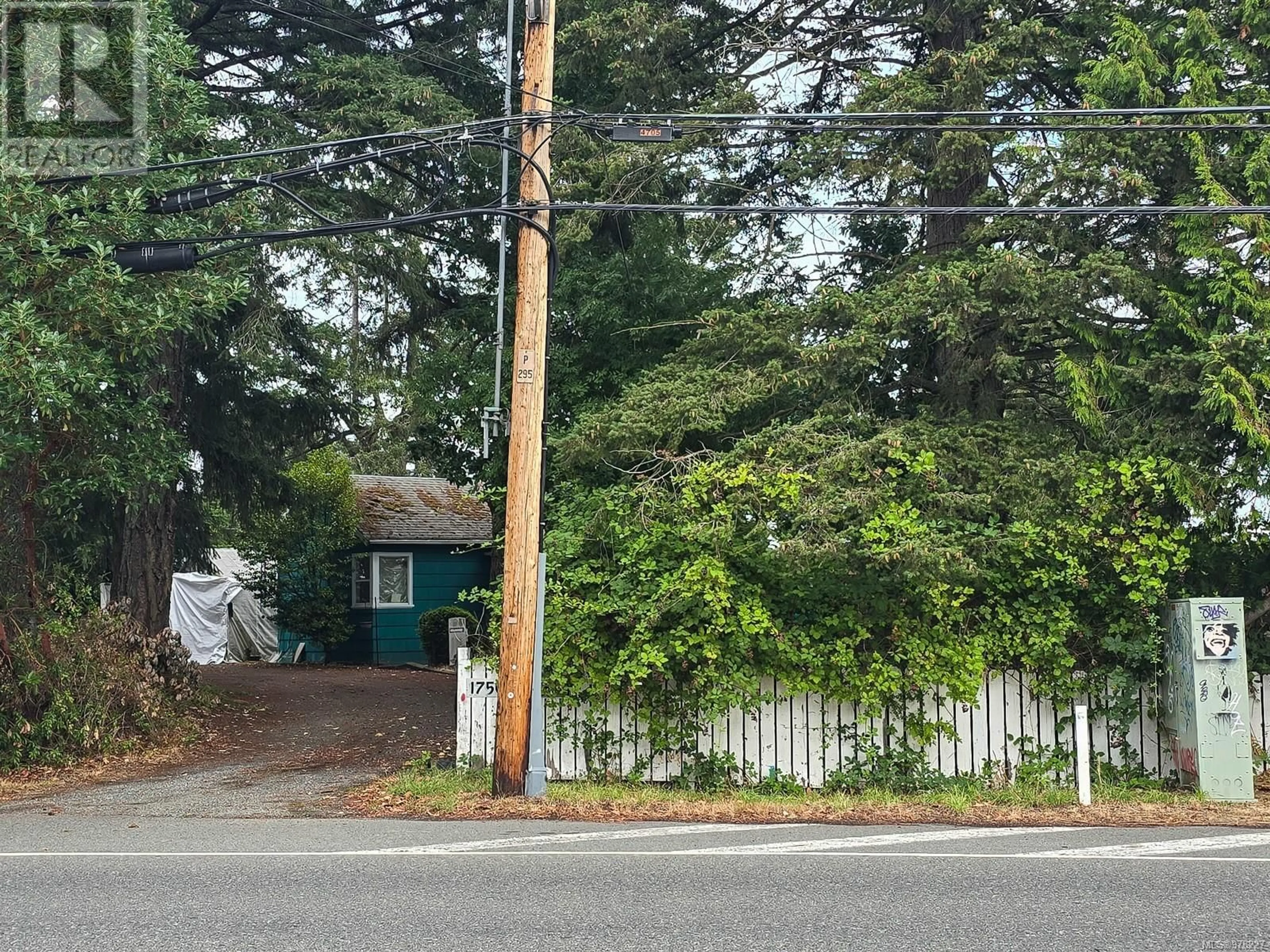 Frontside or backside of a home, the street view for 1750 Waddington Rd, Nanaimo British Columbia V9S4W3