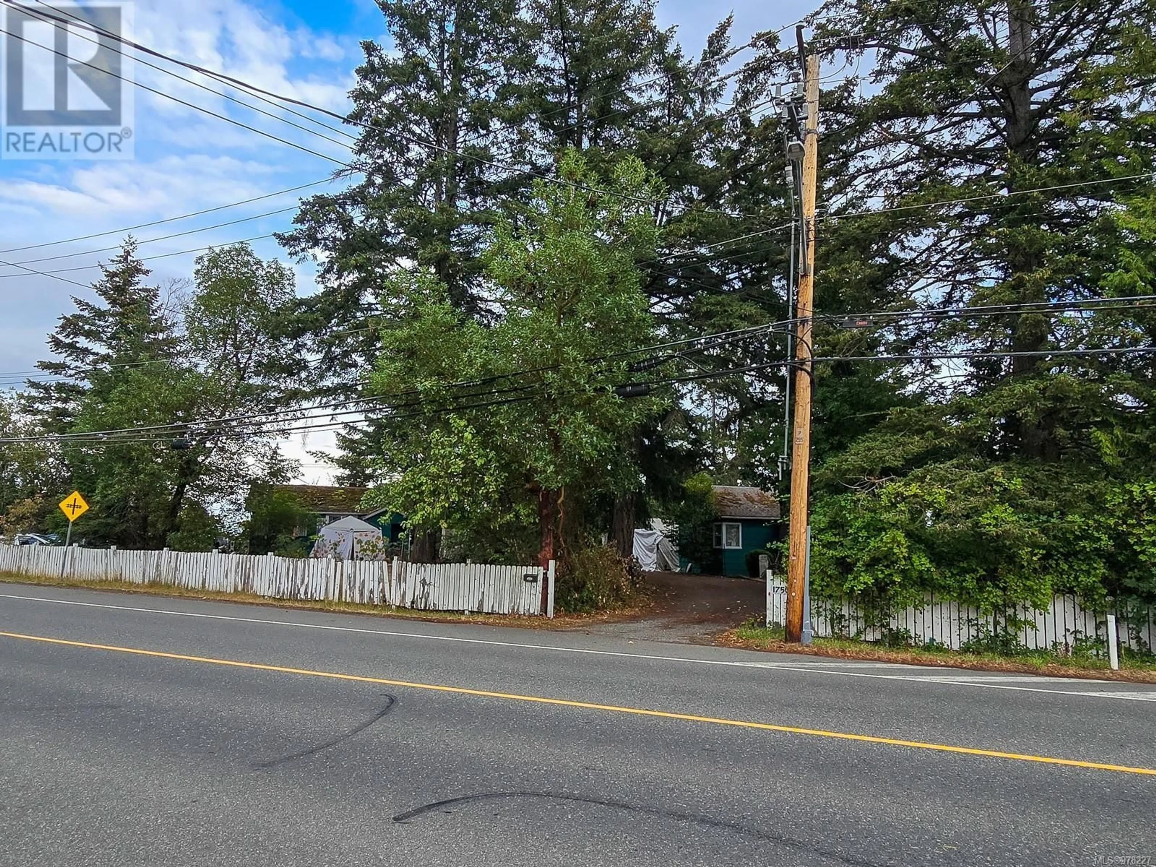 A pic from exterior of the house or condo, the street view for 1750 Waddington Rd, Nanaimo British Columbia V9S4W3