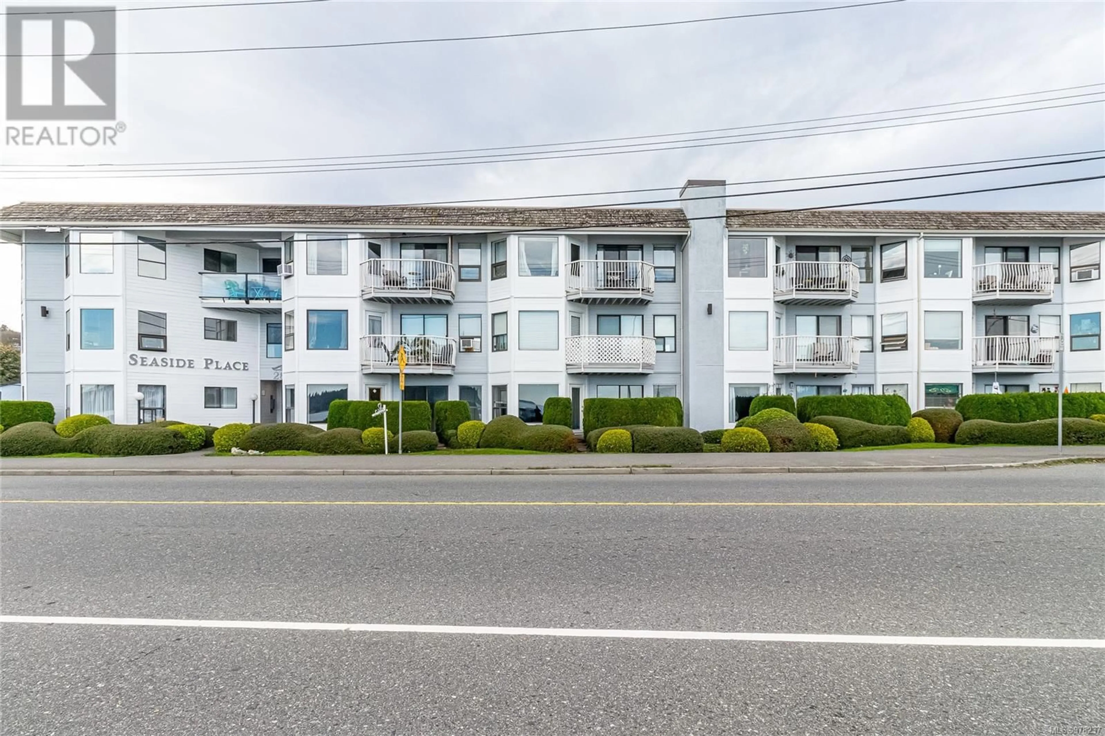 A pic from exterior of the house or condo, the street view for 210 2815 Departure Bay Rd, Nanaimo British Columbia V9S5P4