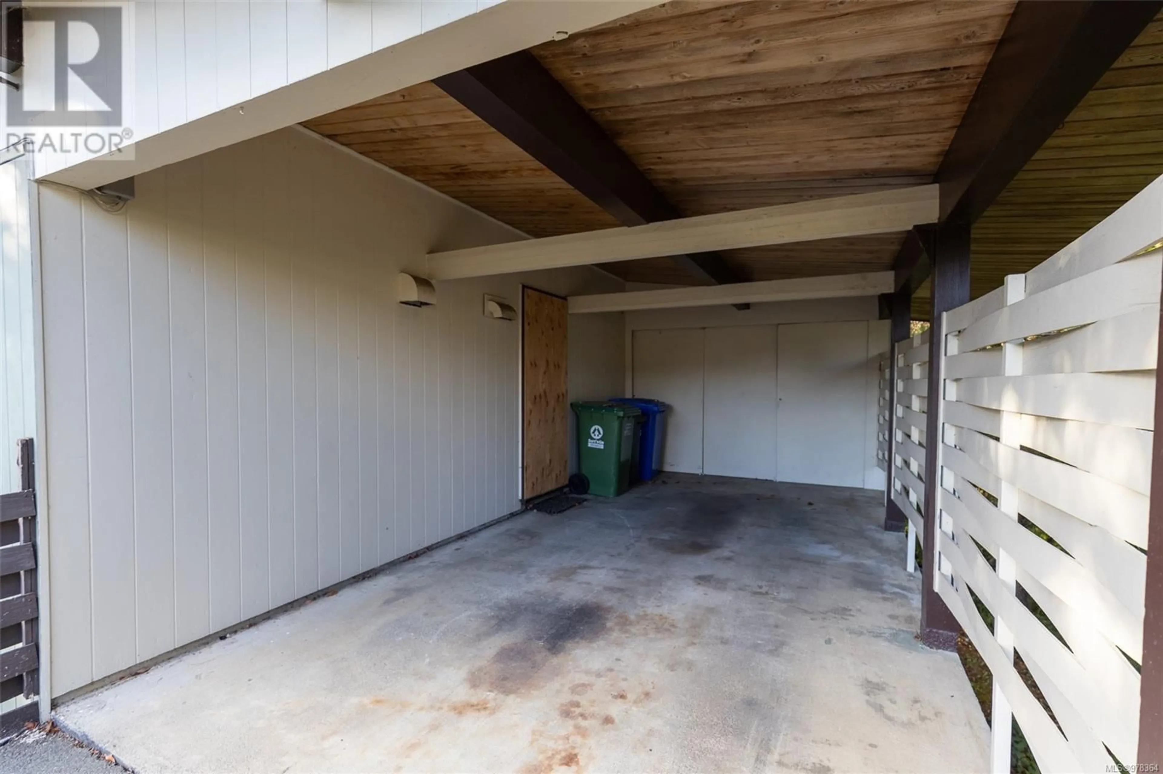 Indoor garage, cement floor for 4827 Maitland St, Port Alberni British Columbia V9Y3W2