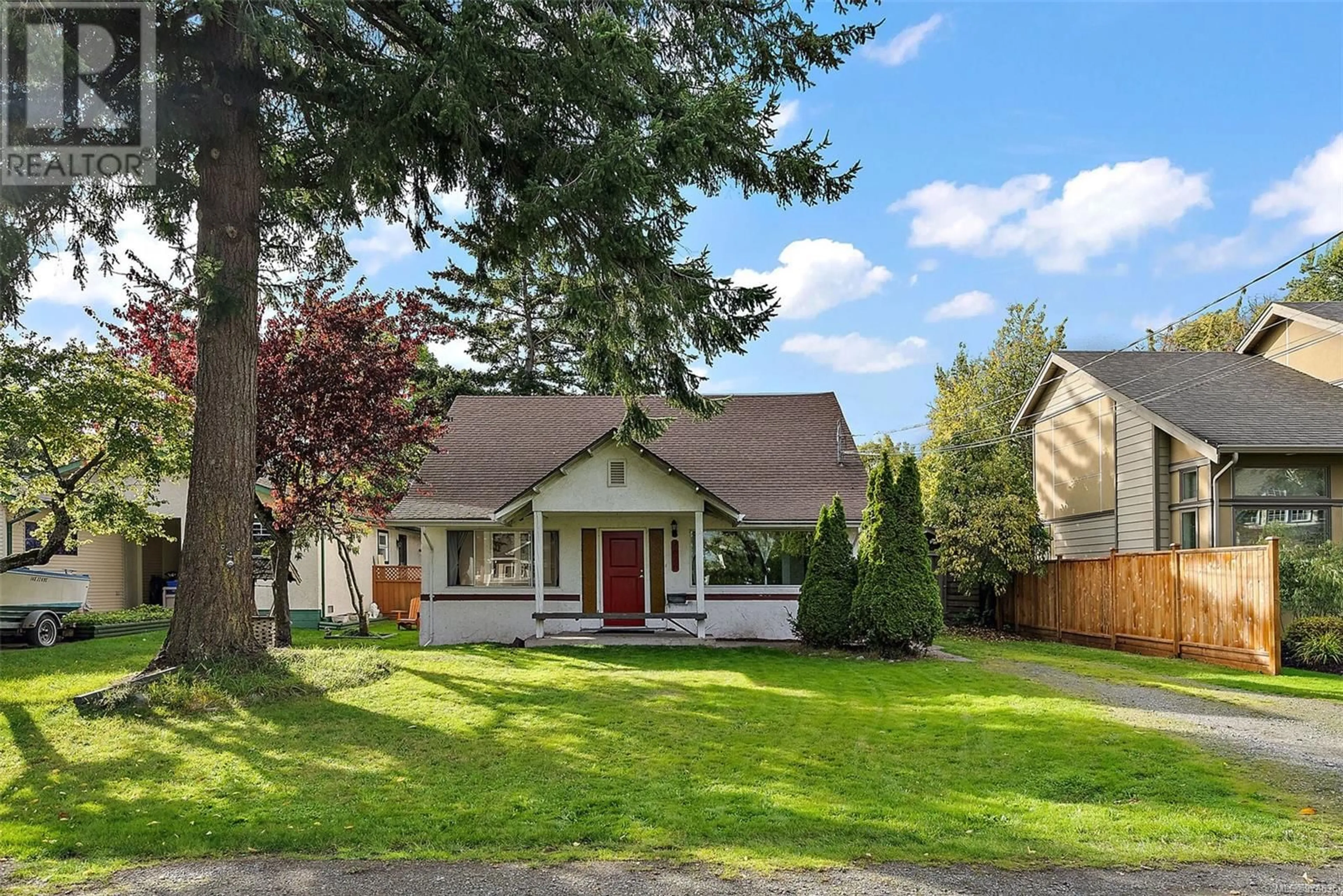 Frontside or backside of a home, cottage for 9676 Seventh St, Sidney British Columbia V8L2V5