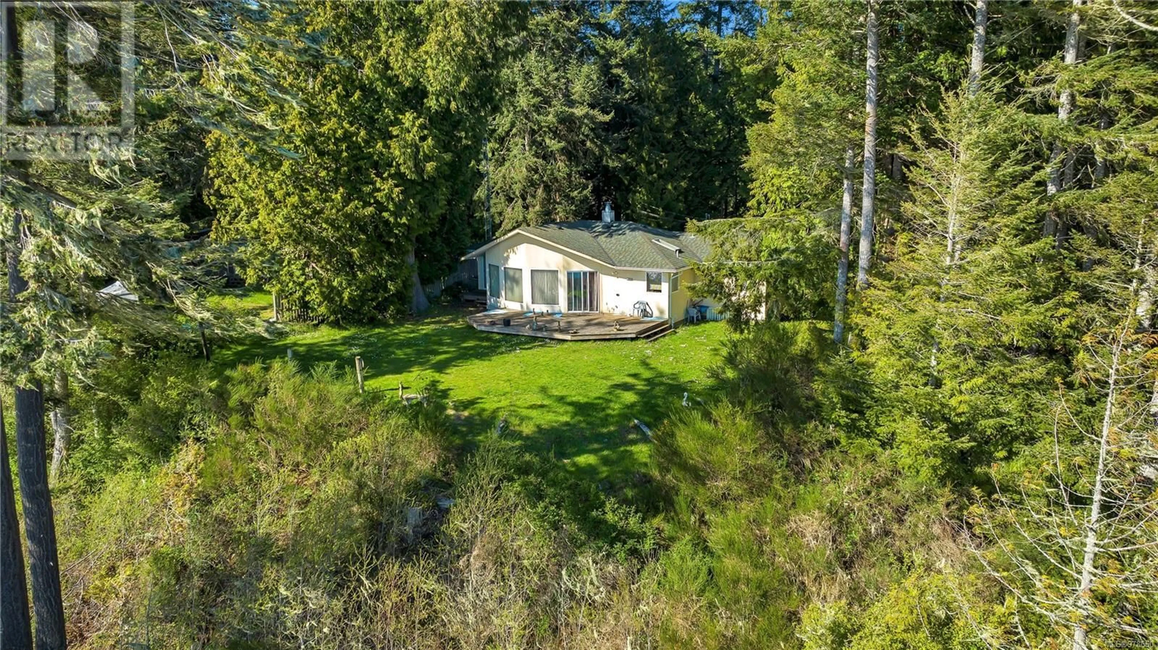 A pic from outside/outdoor area/front of a property/back of a property/a pic from drone, unknown for 2465 BLACKFISH ROAD, Sooke British Columbia V9Z1E7