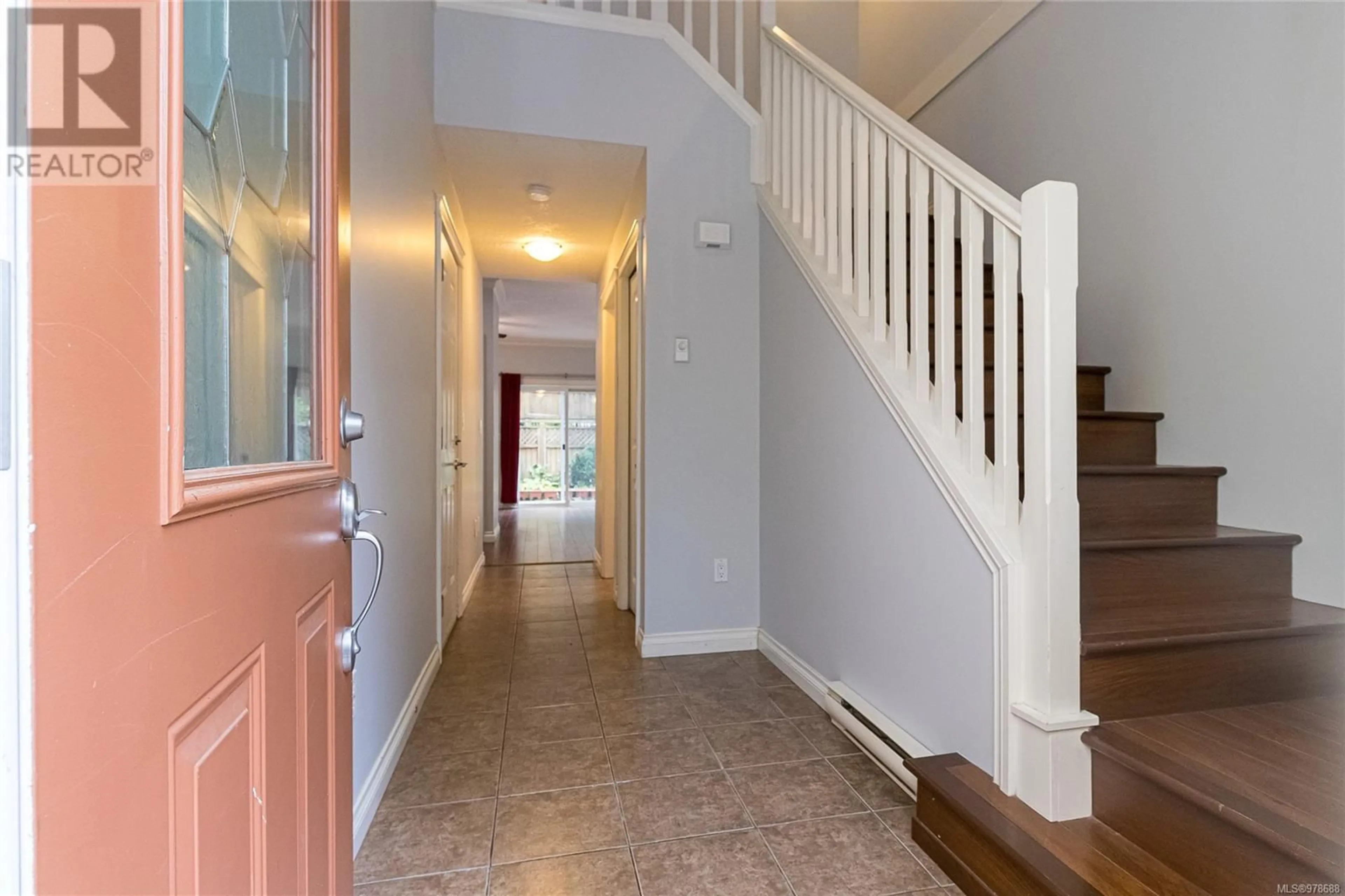 Indoor entryway, wood floors for 969 Huckleberry Terr, Langford British Columbia V9C0A7