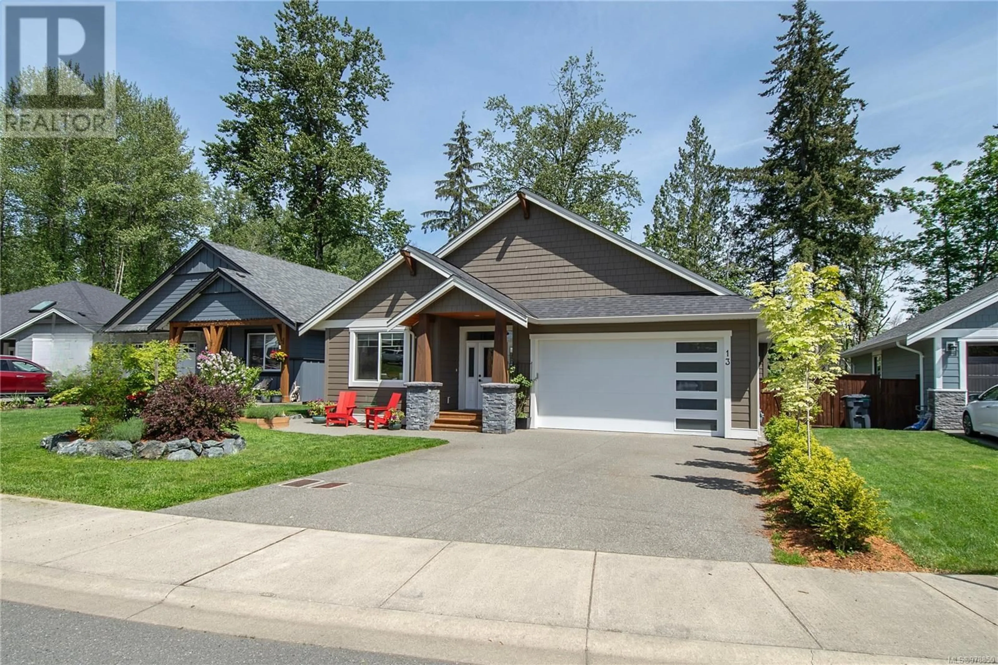 Frontside or backside of a home, cottage for 13 2880 Arden Rd, Courtenay British Columbia V9N0E9