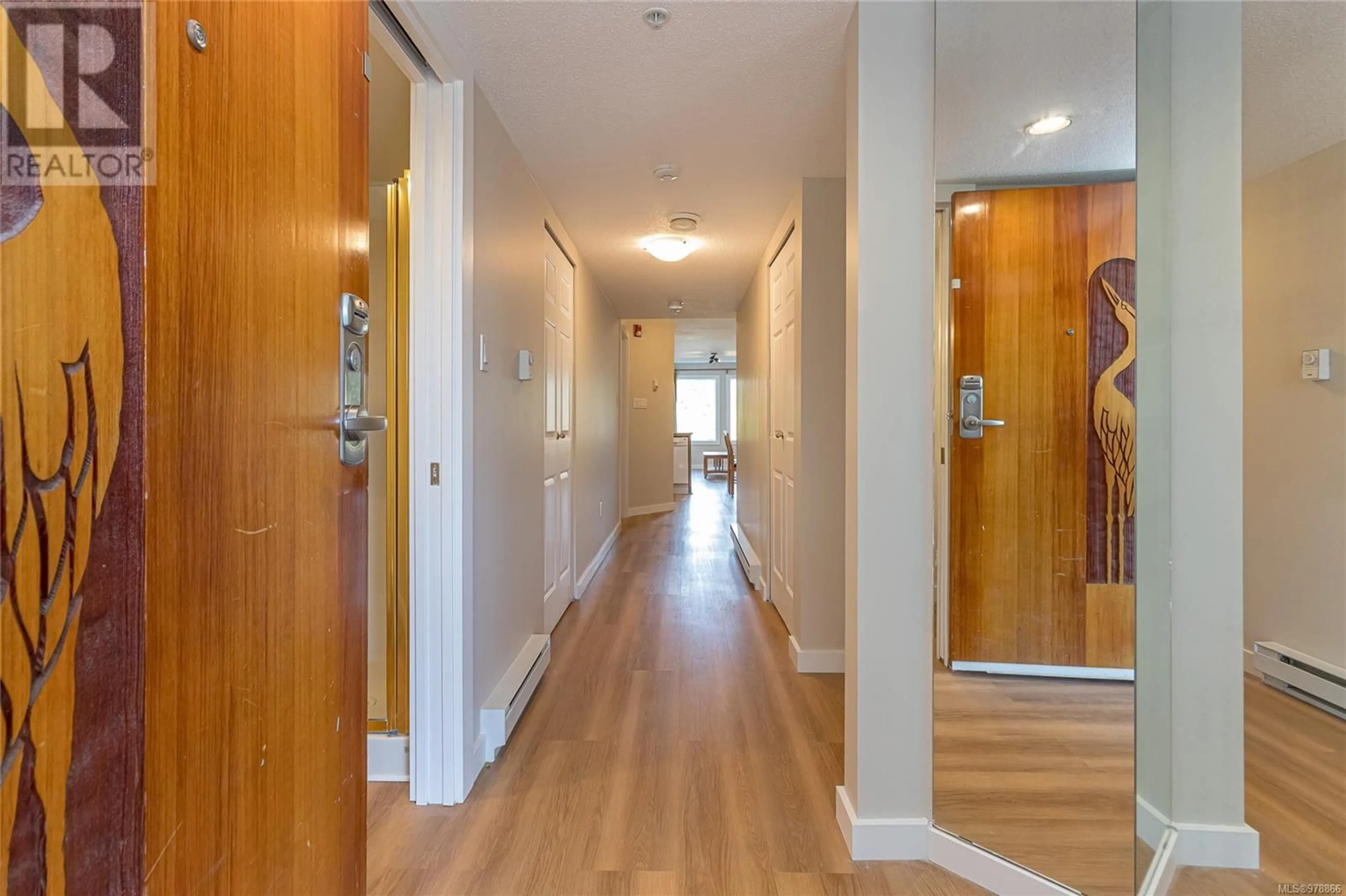 Indoor foyer, wood floors for 726 1600 Stroulger Rd, Nanoose Bay British Columbia V9P9B7