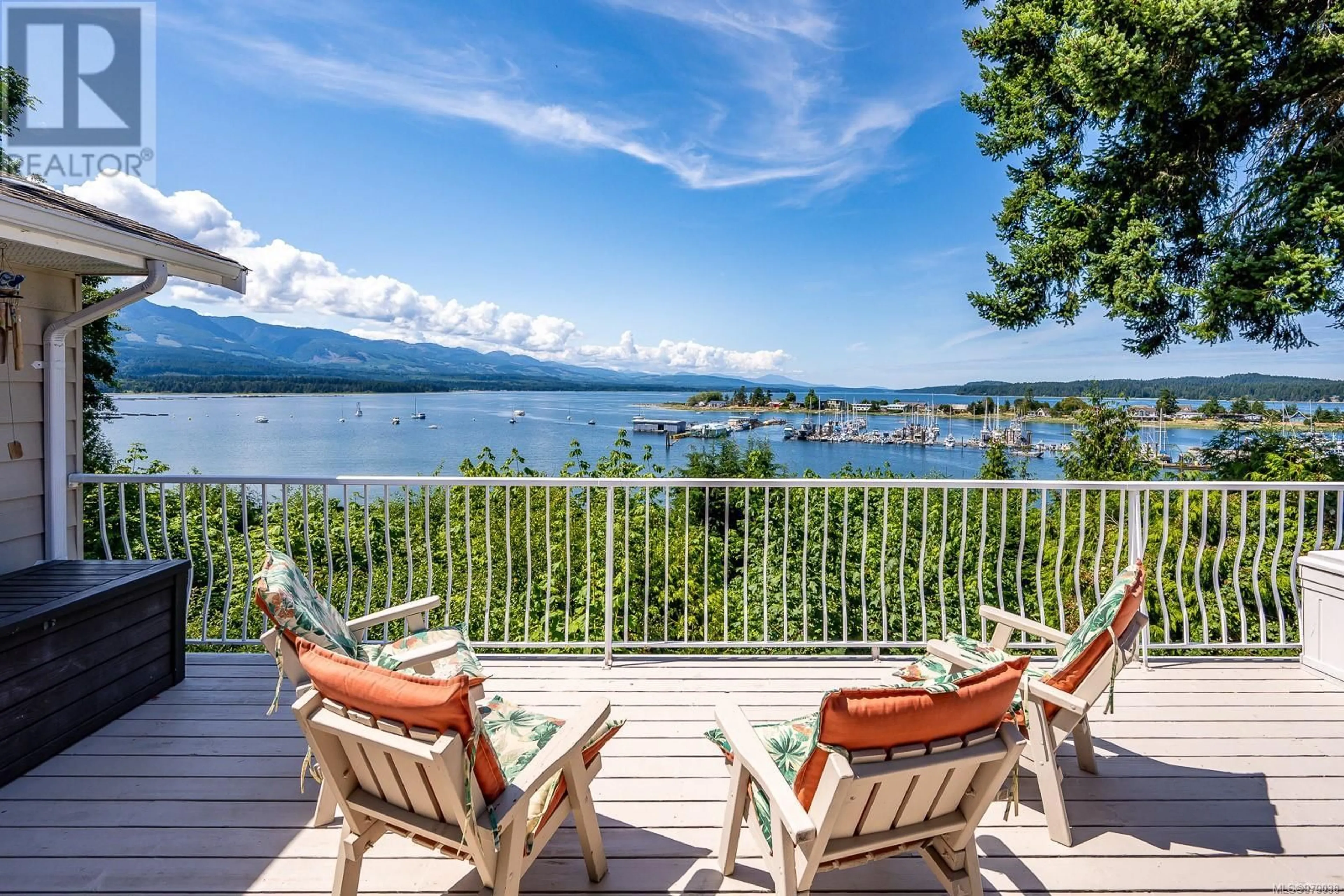 Patio, the view of lake or river for 200 Crome Point Rd, Bowser British Columbia V0R1G0