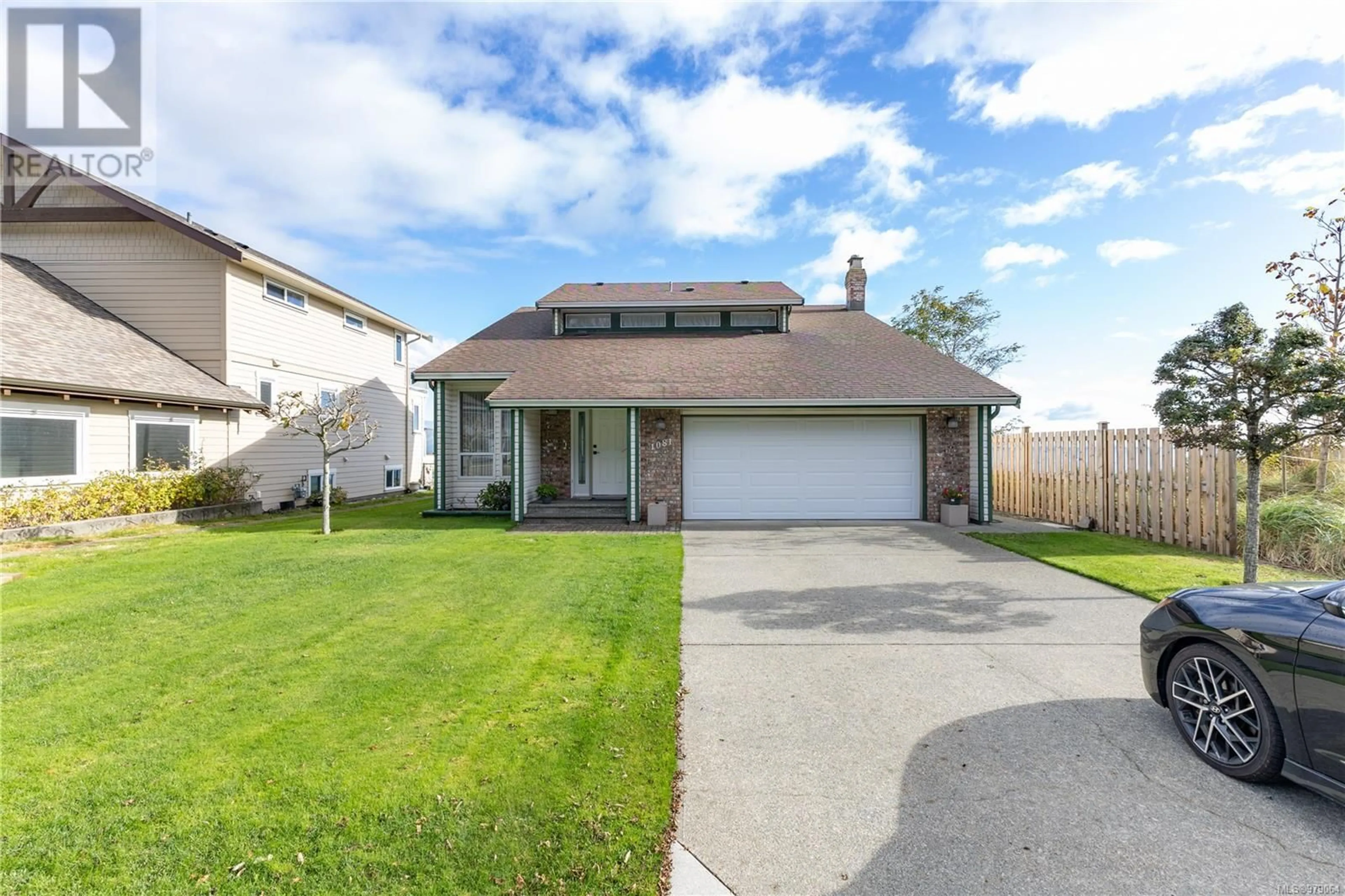 Frontside or backside of a home, the street view for 1081 Island Hwy S, Campbell River British Columbia V9W1B4