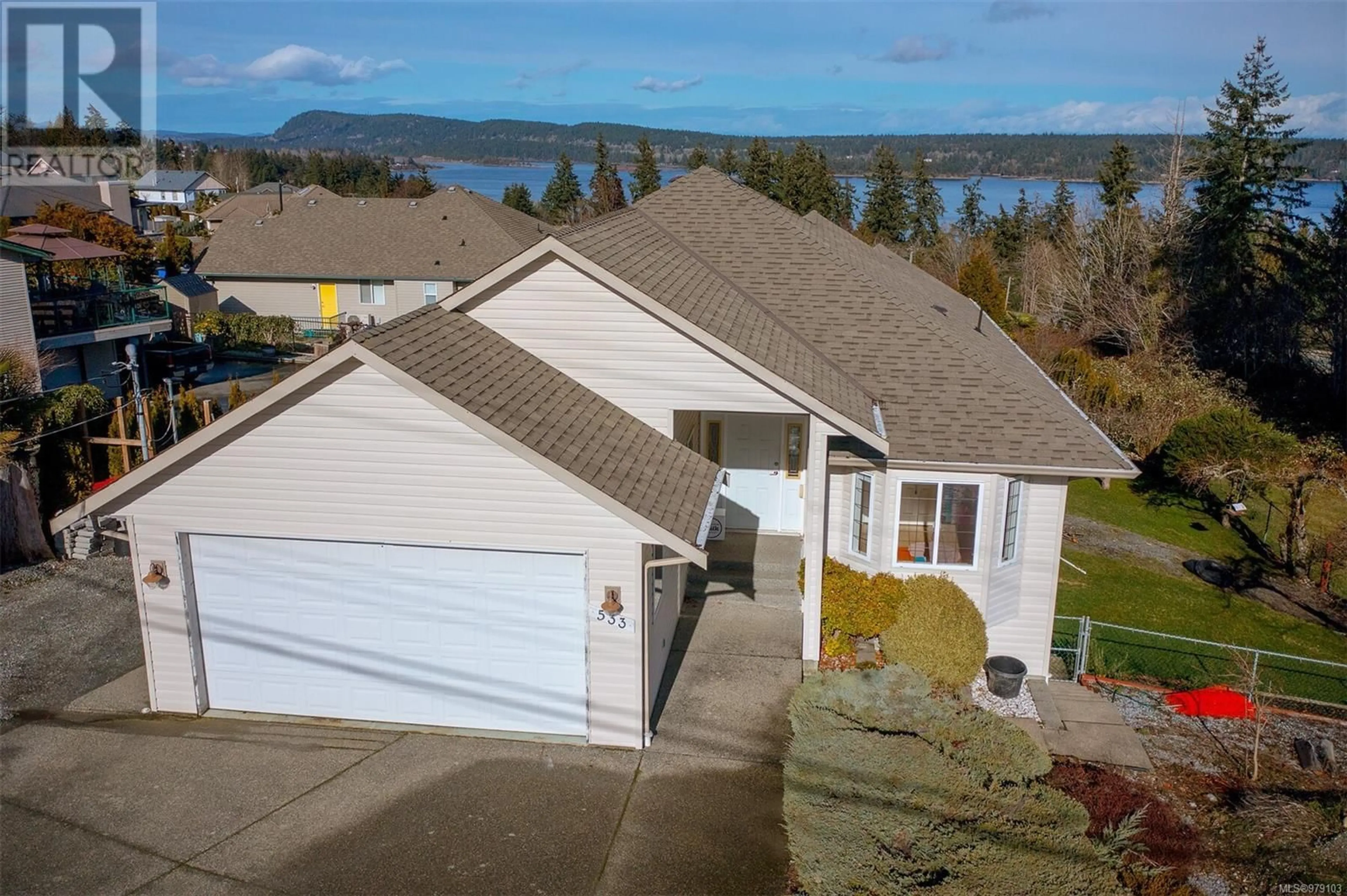 Frontside or backside of a home, cottage for 533 Davis Rd, Ladysmith British Columbia V9G1W3