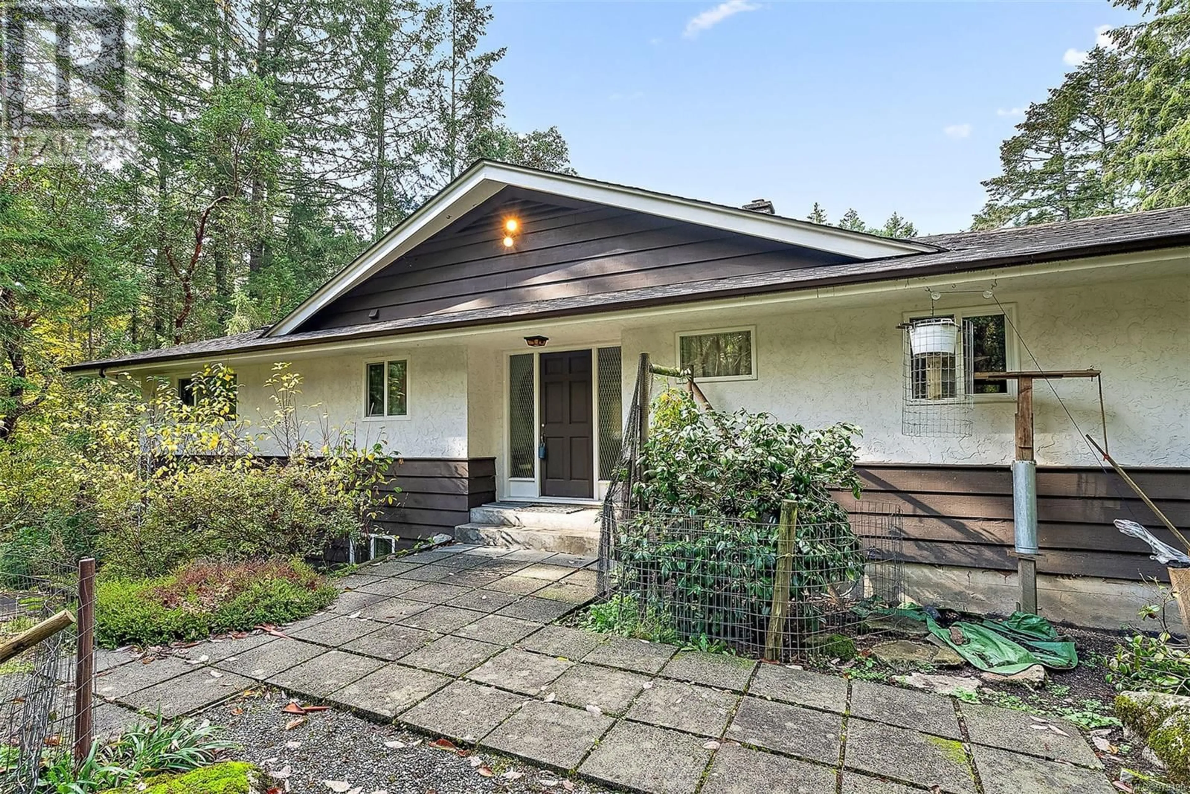 Frontside or backside of a home, cottage for 8286 Alec Rd, Central Saanich British Columbia V8M1S4