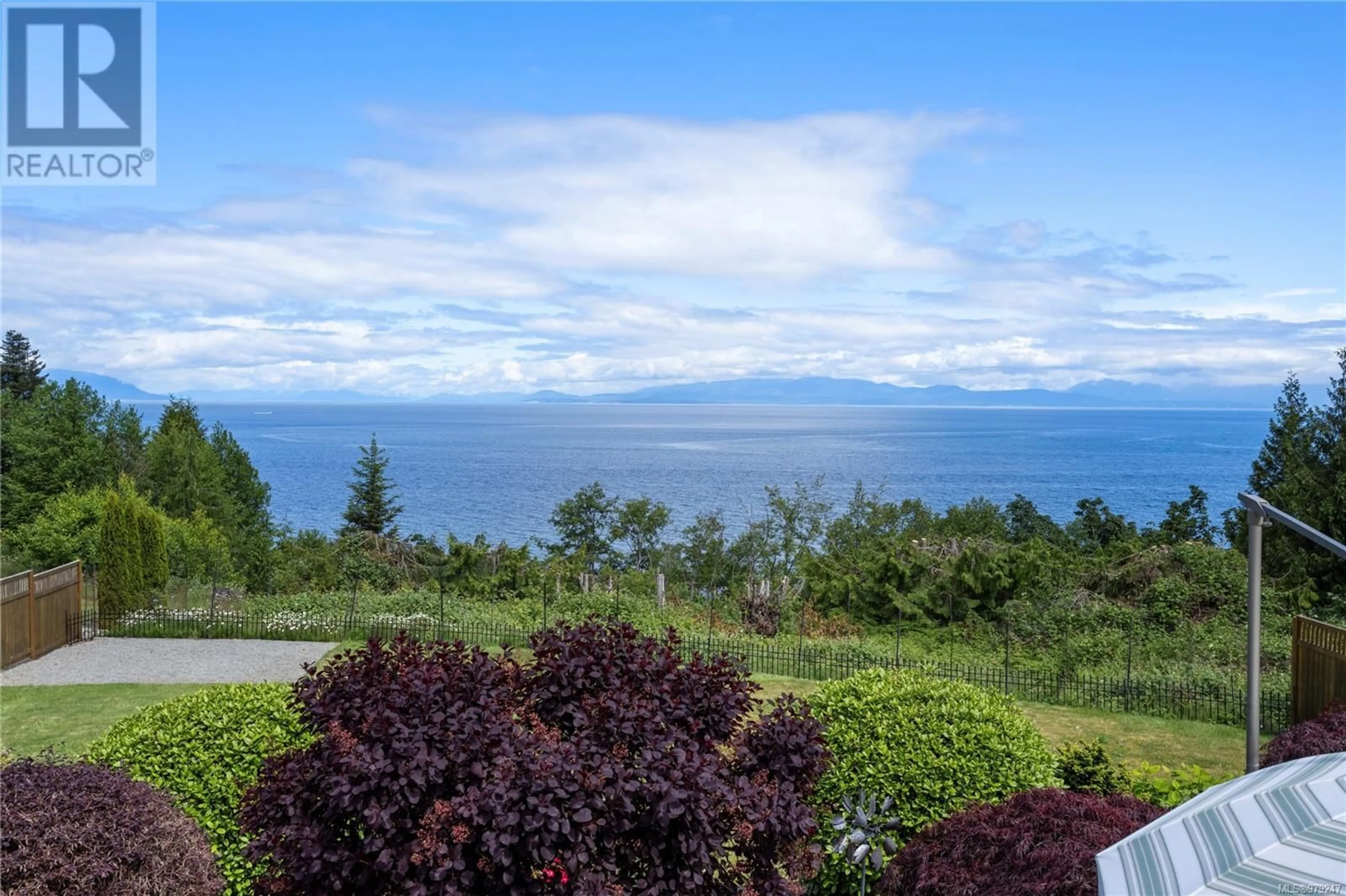 Patio, the view of mountain for 6063 Breonna Dr, Nanaimo British Columbia V9V1G1