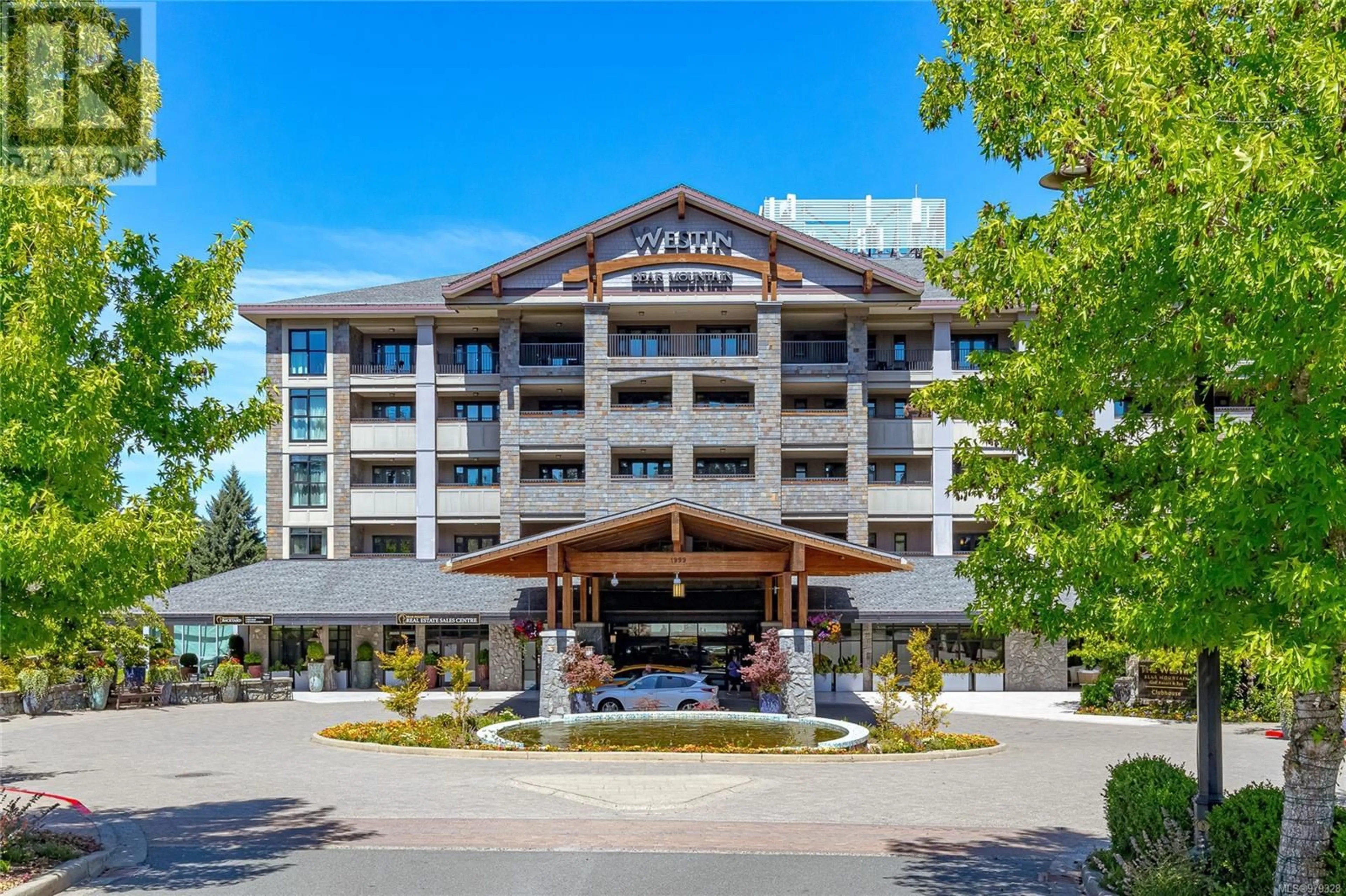 Indoor lobby for 343A 1999 Country Club Way, Langford British Columbia V9B6R3