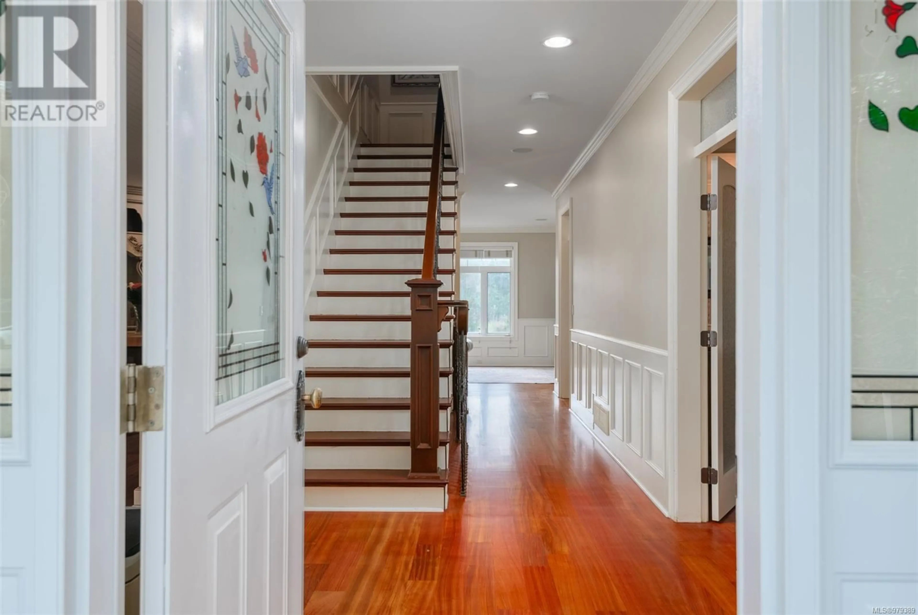 Indoor entryway, wood floors for 1920 Fisher Rd, Errington British Columbia V0R1V0