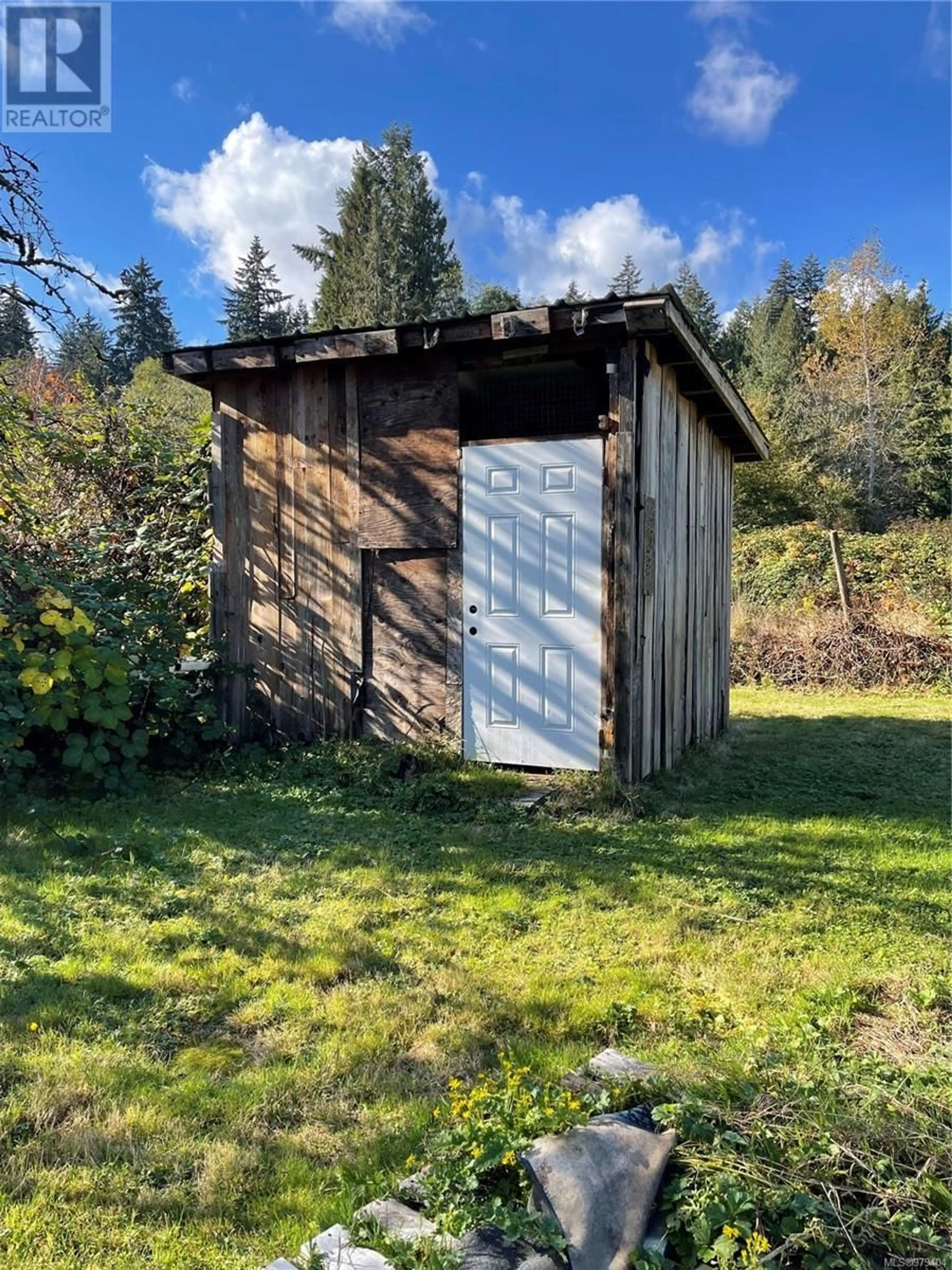 Shed for 1329 Wexford Rd, Nanaimo British Columbia V9R6O6