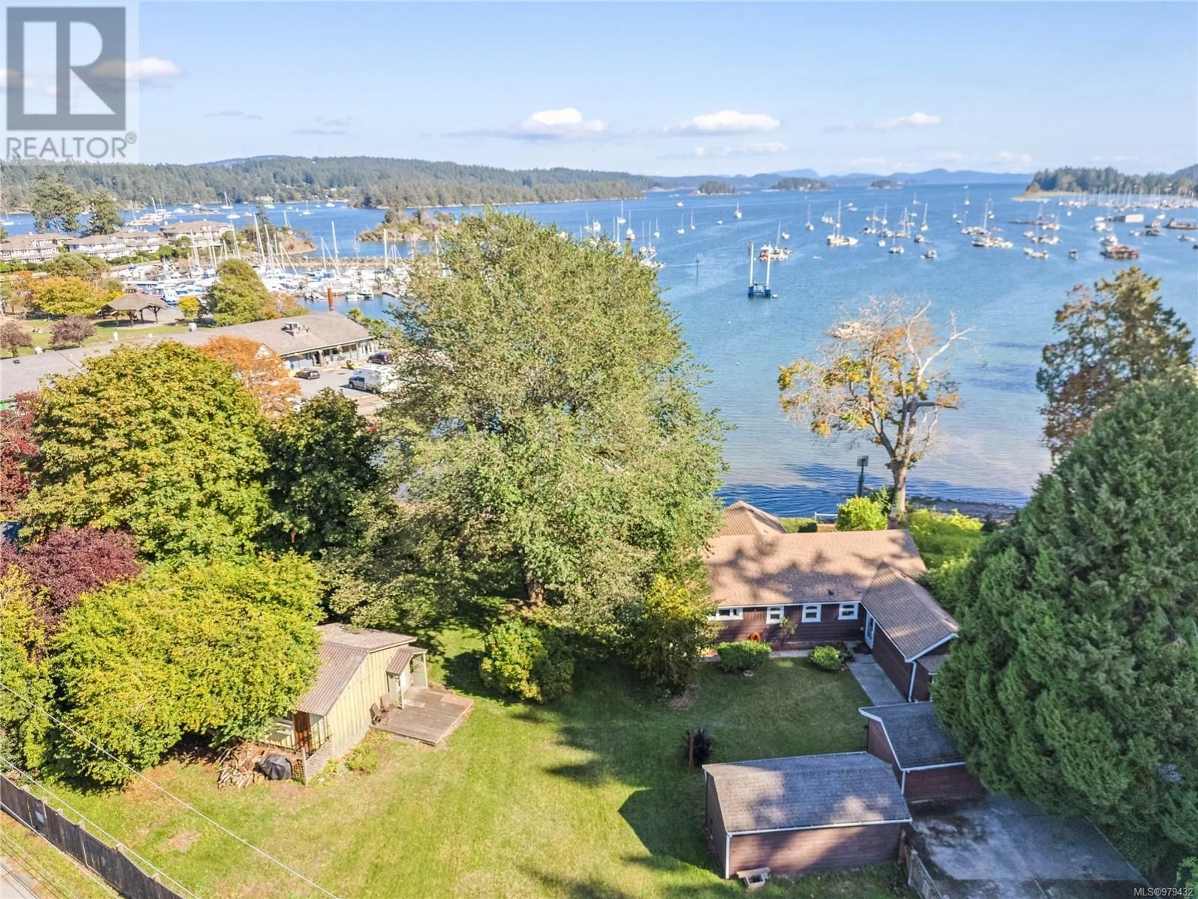 A pic from outside/outdoor area/front of a property/back of a property/a pic from drone, water/lake/river/ocean view for 167 FULFORD-GANGES ROAD, Salt Spring British Columbia V8K2V6