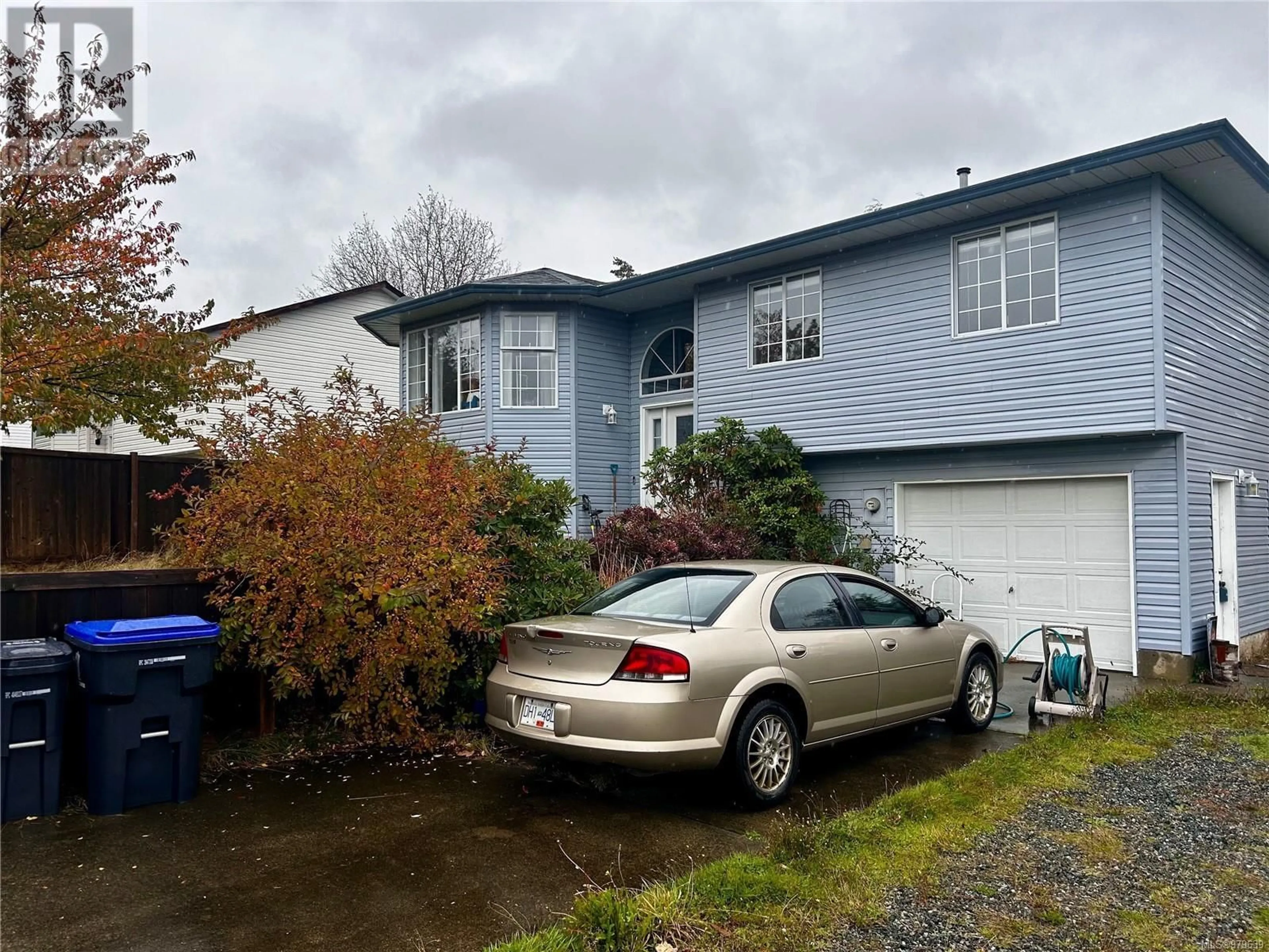 Frontside or backside of a home, the street view for 2112 Meadowlark Dr, Comox British Columbia V9M3P4