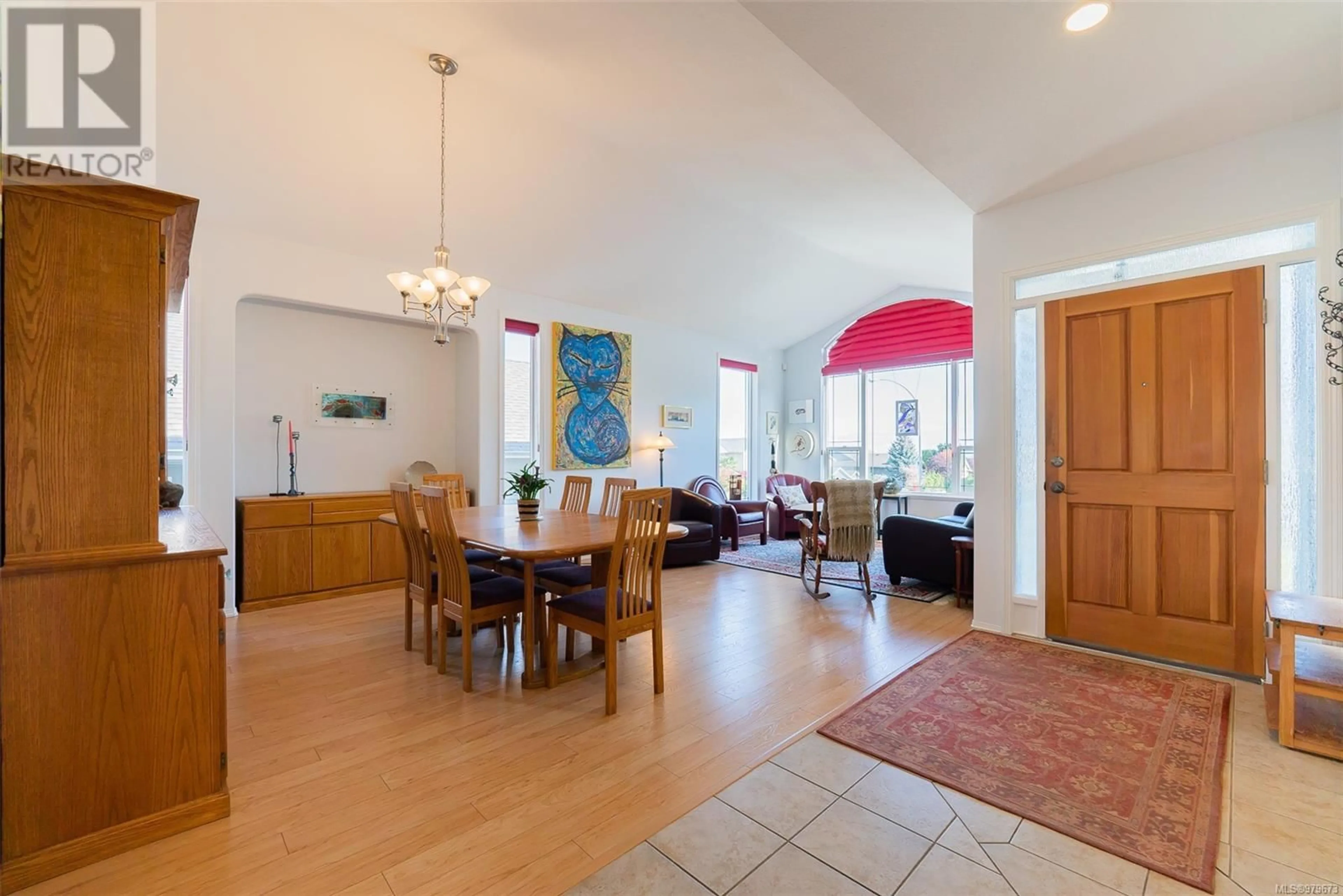 Dining room, wood floors for 6554 Kestrel Cres, Nanaimo British Columbia V9V1V6