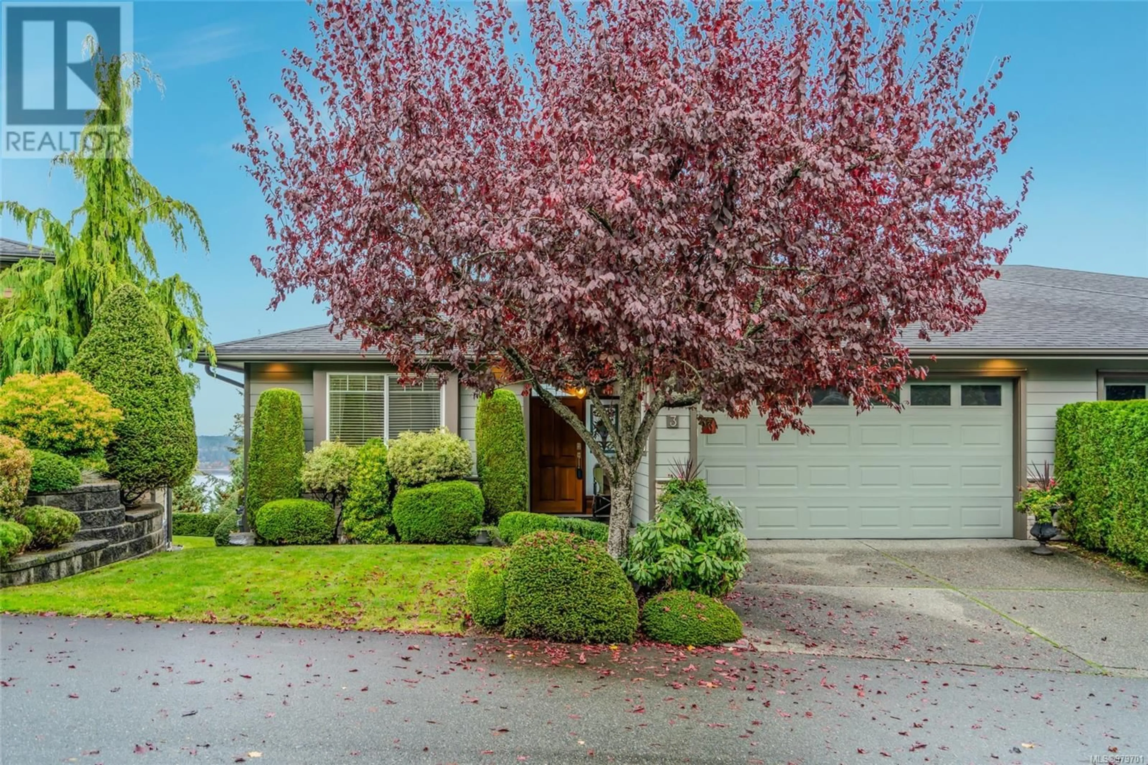 A pic from exterior of the house or condo, the street view for 3 626 Farrell Rd, Ladysmith British Columbia V9G0A2