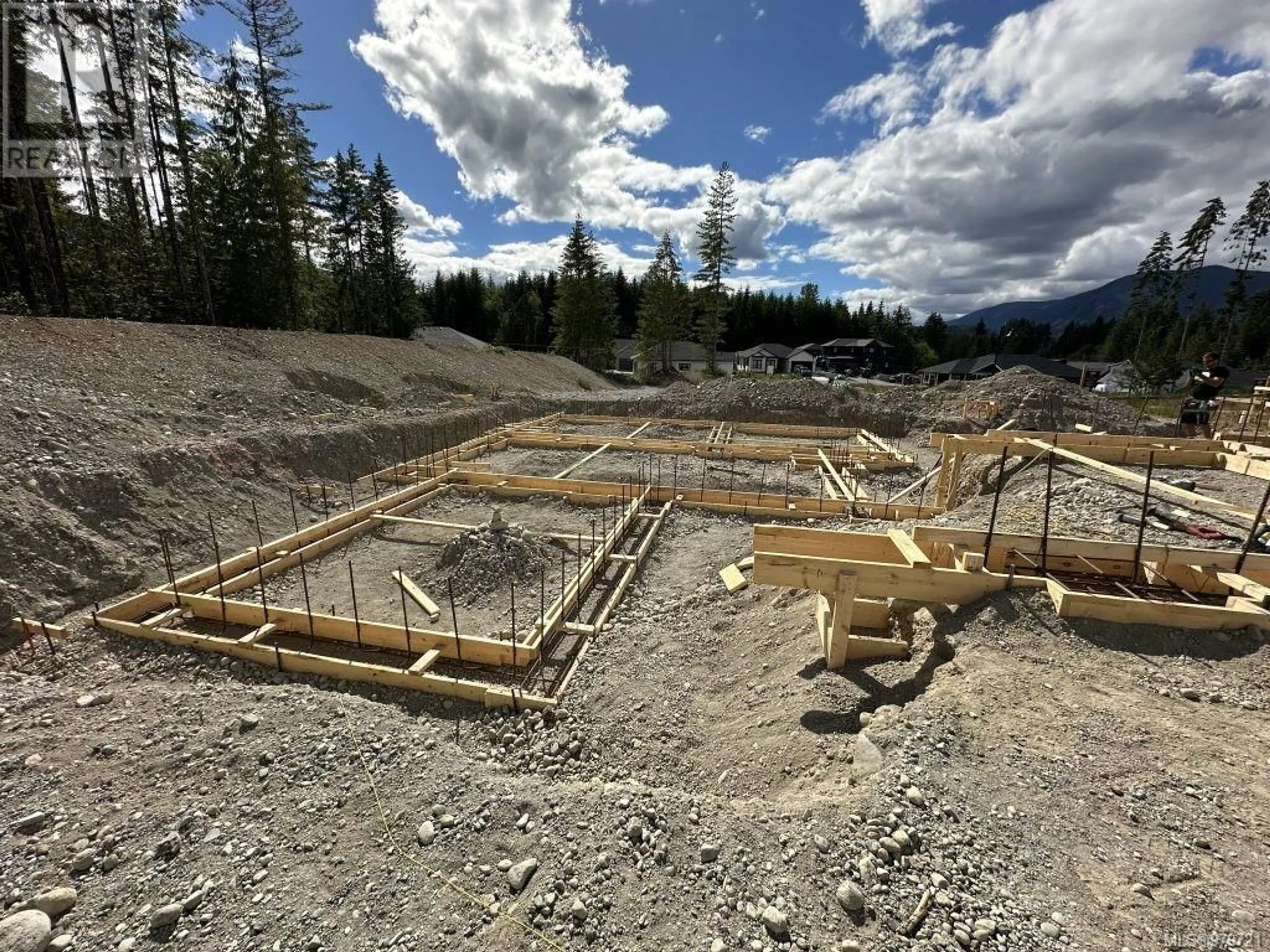 A pic of a room, cement floor for 158 Maplewood Rise, Lake Cowichan British Columbia V0R2G0