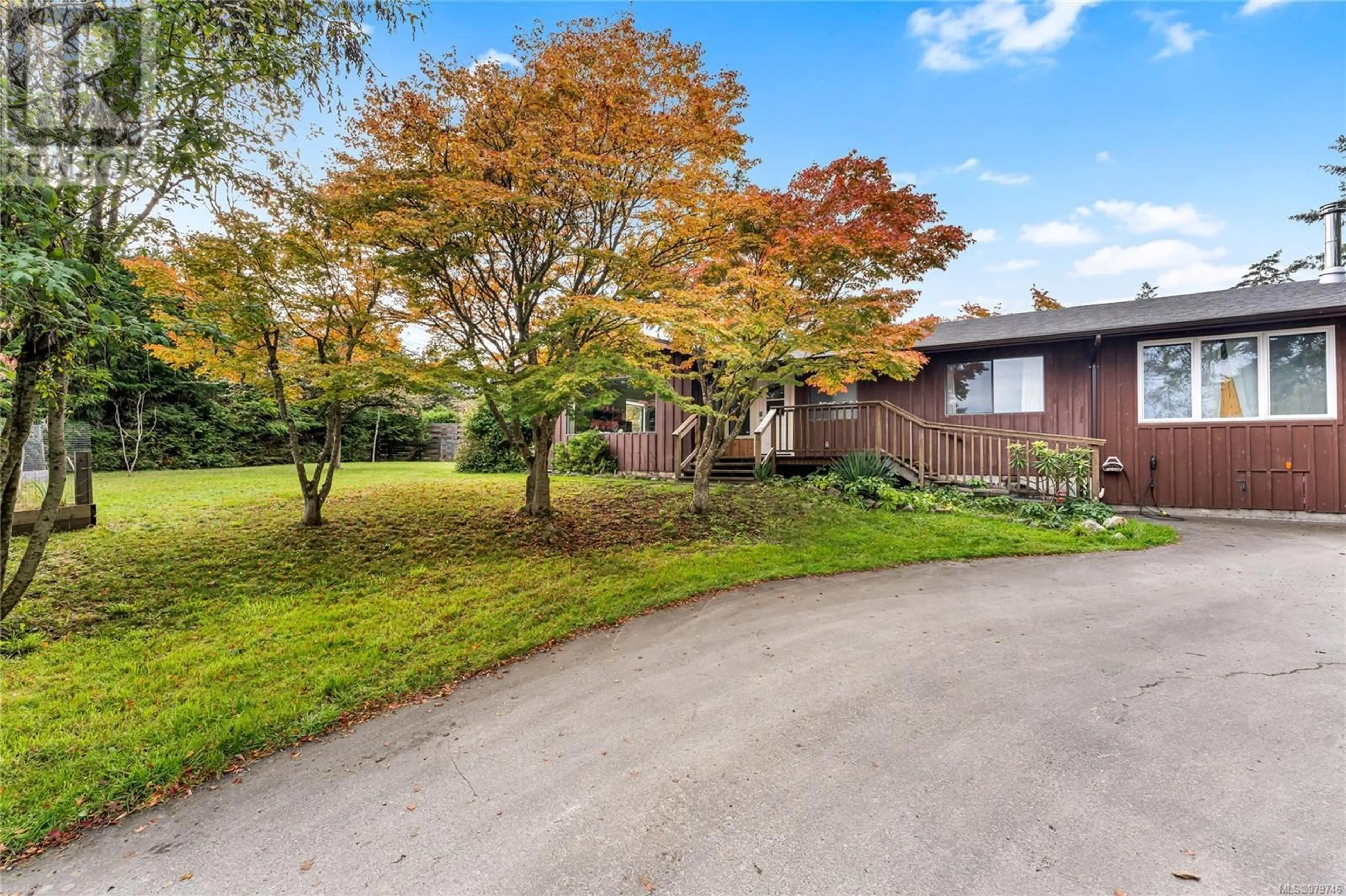 A pic from exterior of the house or condo, the fenced backyard for 131 Fer de Lance Rd, Salt Spring British Columbia V8K1B1