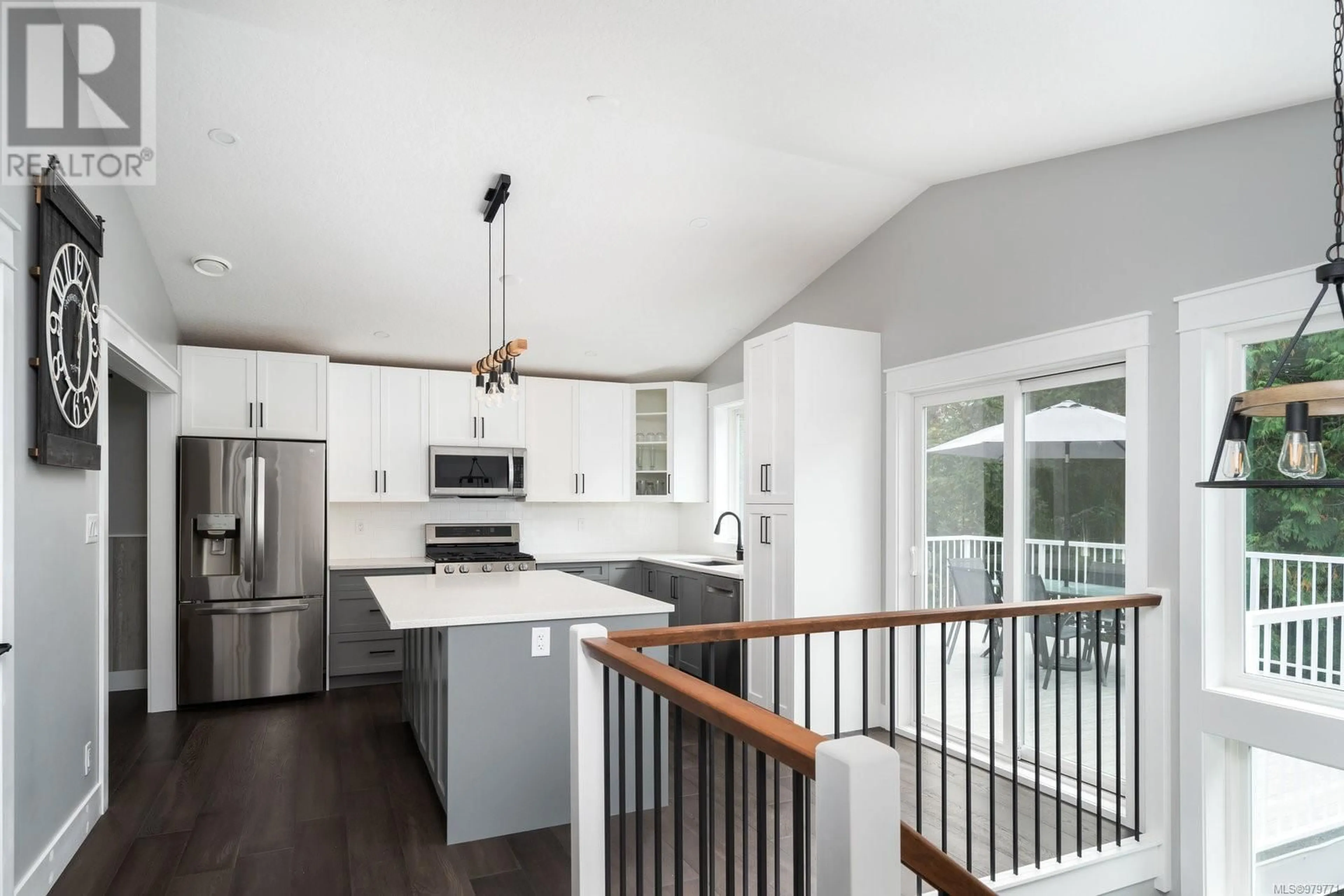 Open concept kitchen for 8576 Kingcome Cres, North Saanich British Columbia V8L5B6