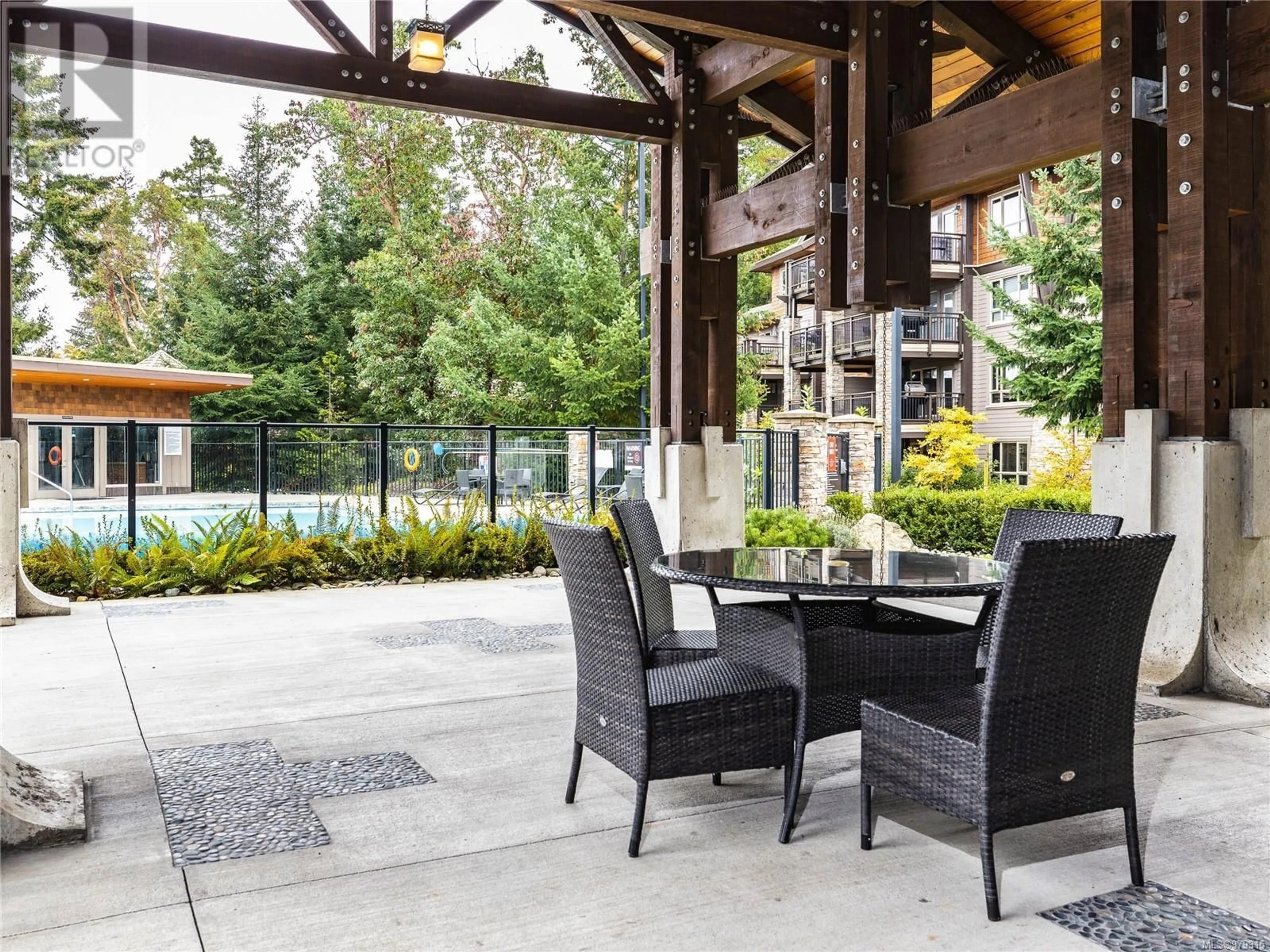 Patio, unknown for 106 1175 Resort Dr, Parksville British Columbia V9P2E3