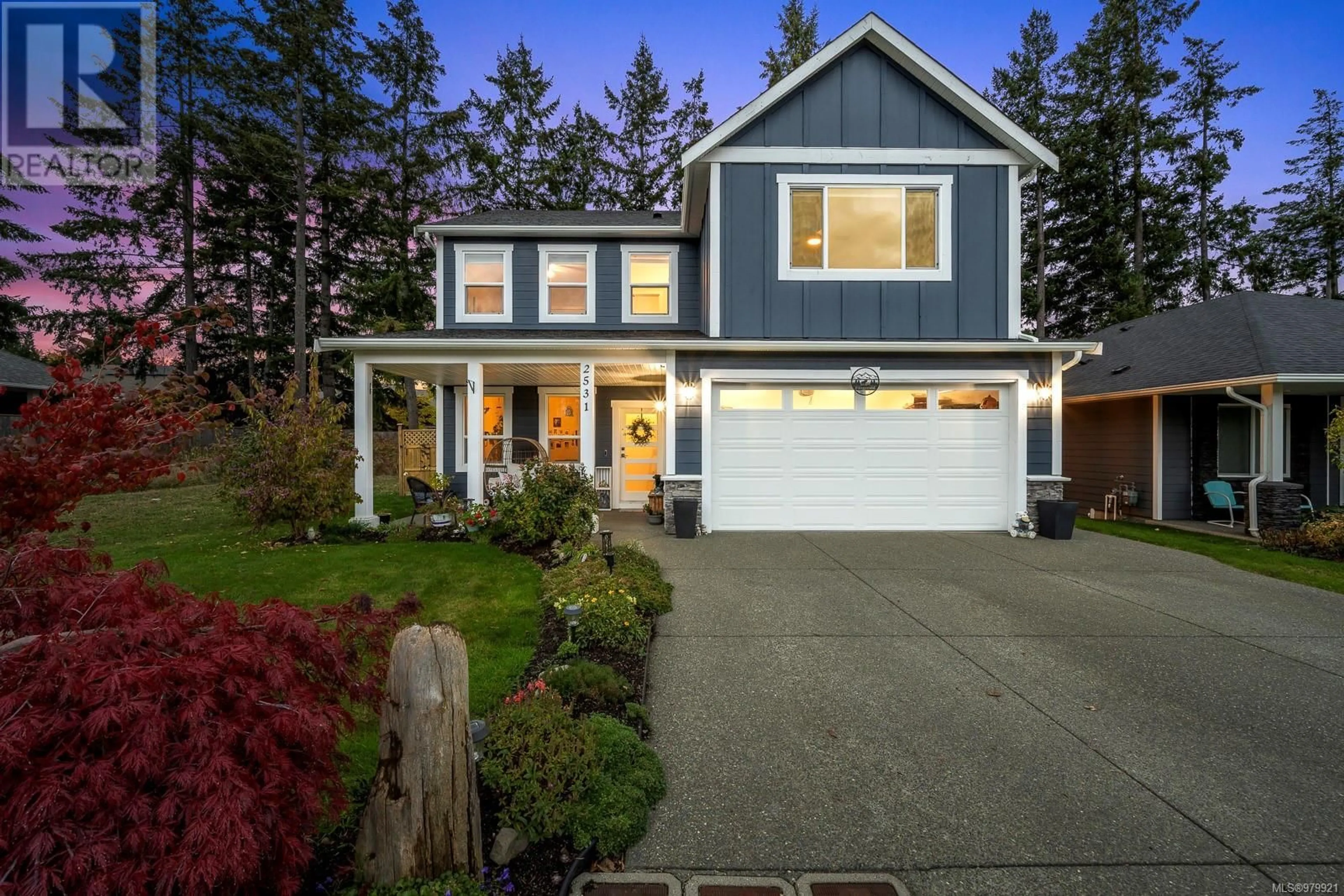 Home with vinyl exterior material for 2531 Brookfield Dr, Courtenay British Columbia V9N0E6