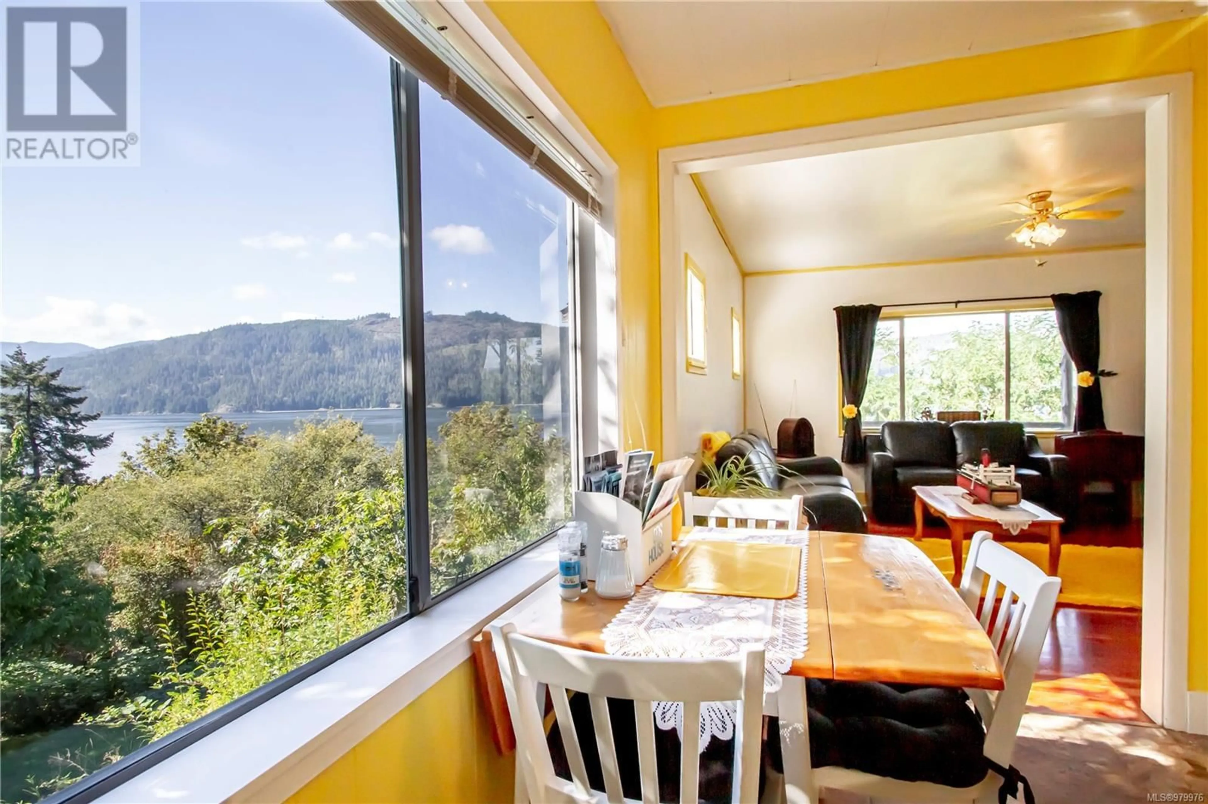 Dining room, cottage for 2808 1st Ave, Port Alberni British Columbia V9Y1Y4