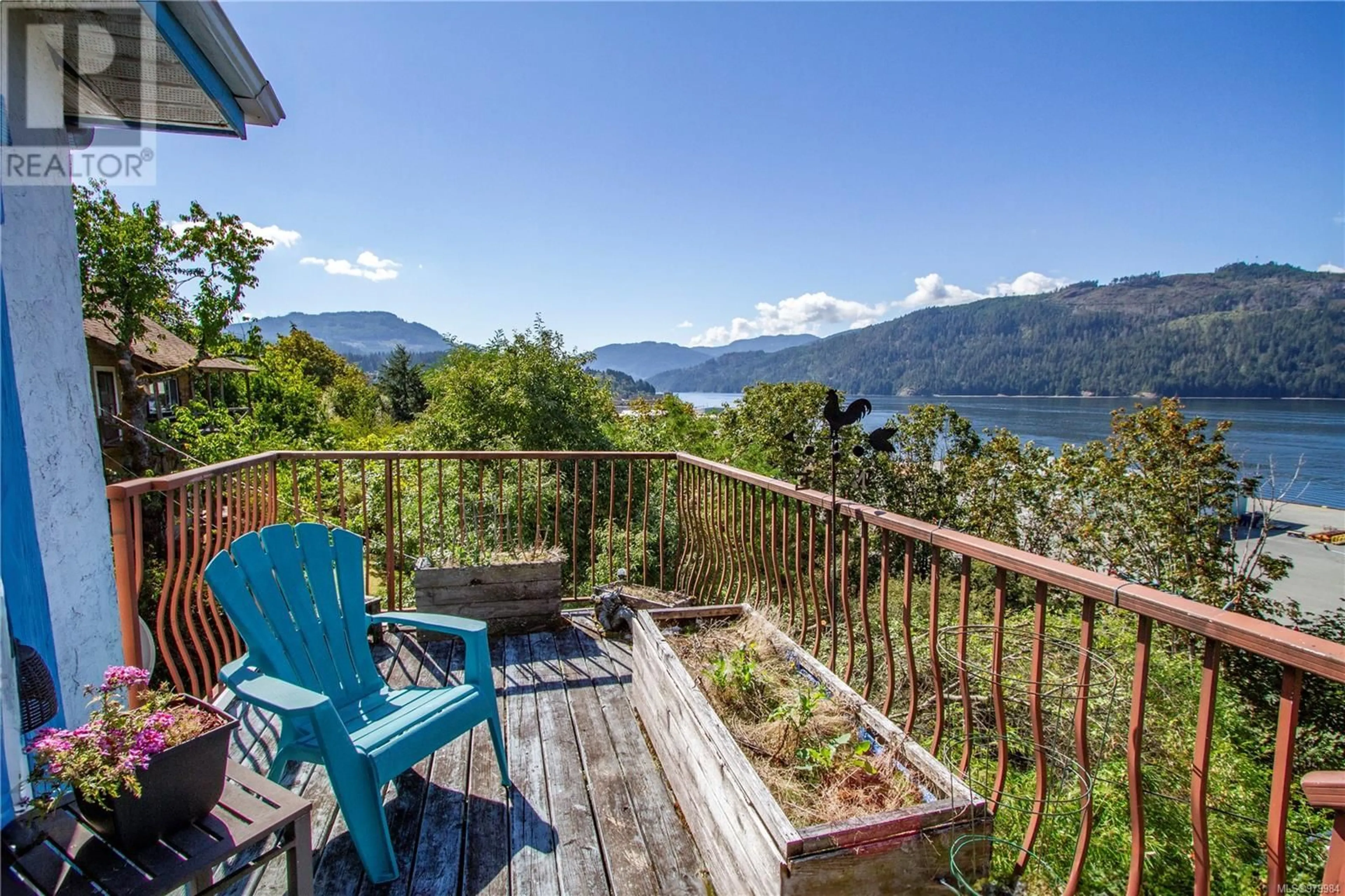 Patio, cottage for 2820 1st Ave, Port Alberni British Columbia V9Y1Y4