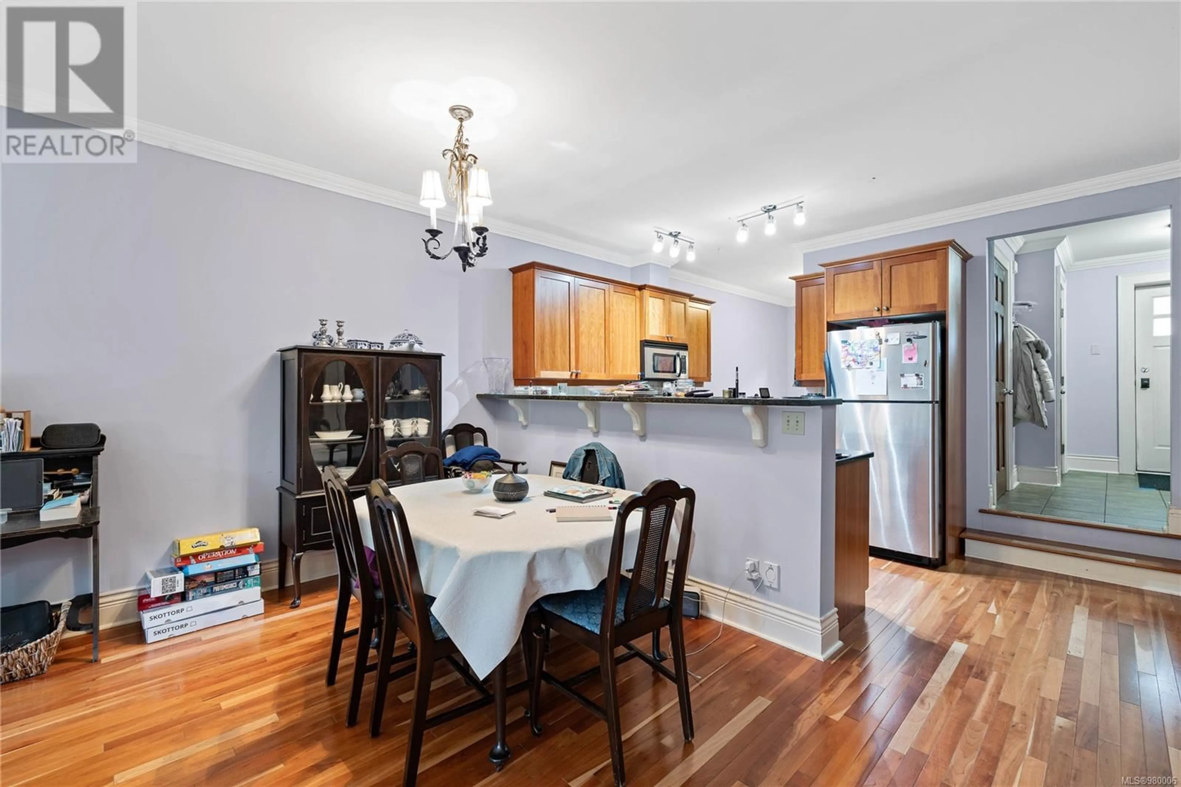 Dining room, wood floors, cottage for 16 107 Atkins Rd, Salt Spring British Columbia V8K2X6