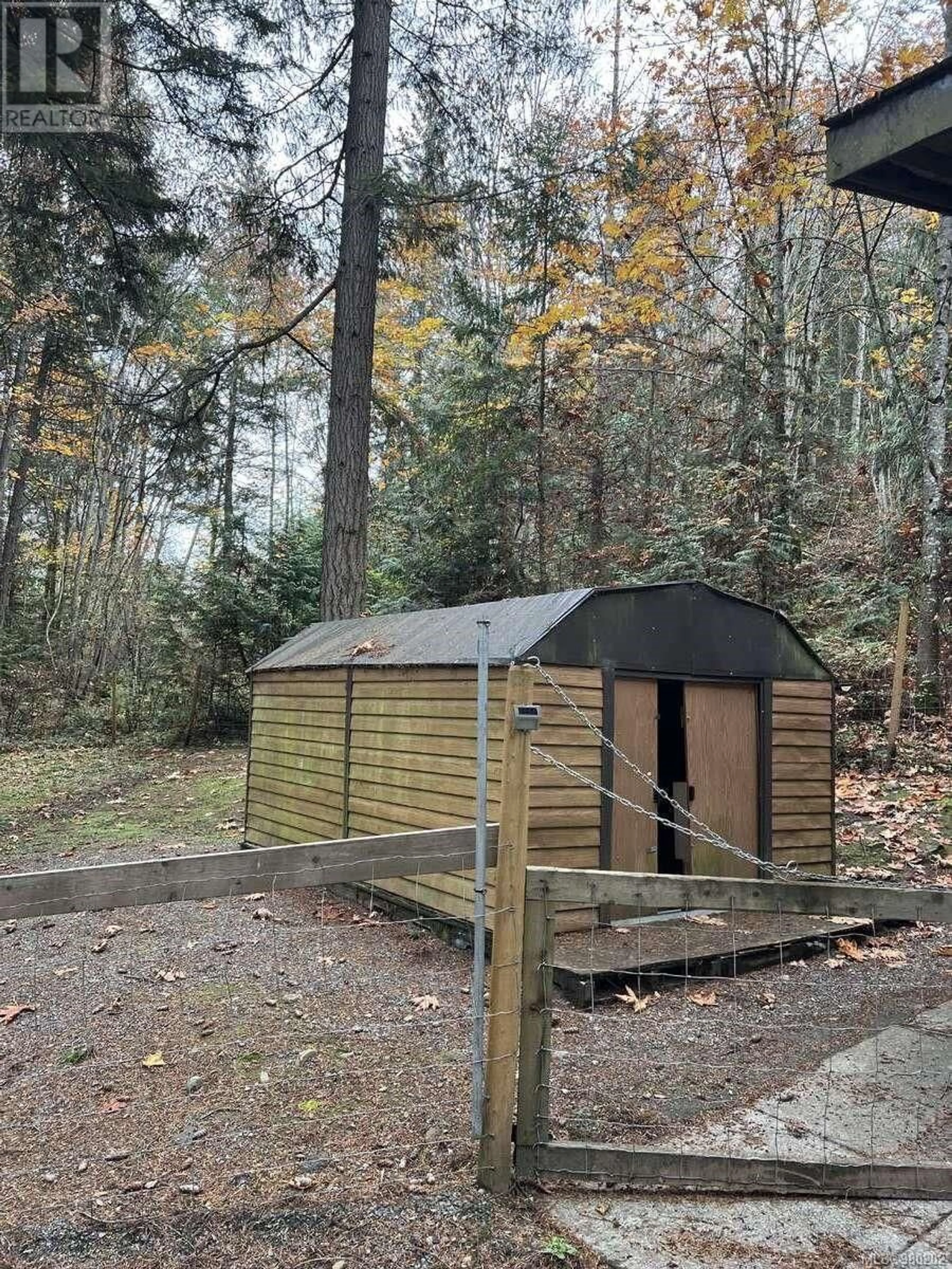 Shed for 999 Cedar Rd, Nanaimo British Columbia V9X1K9