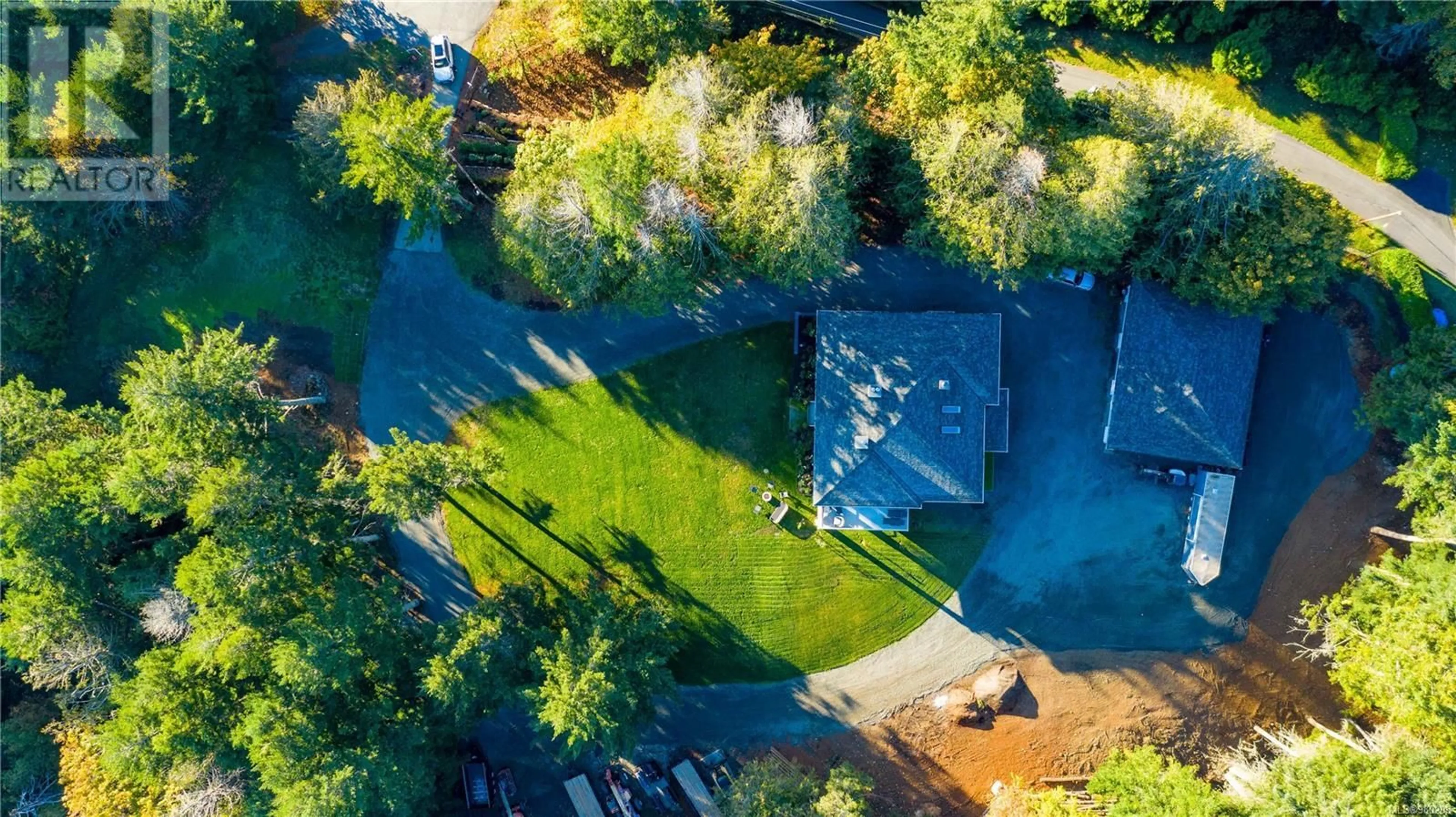 A pic from outside/outdoor area/front of a property/back of a property/a pic from drone, street for 740 WINDOVER TERRACE, Metchosin British Columbia V9C4G4