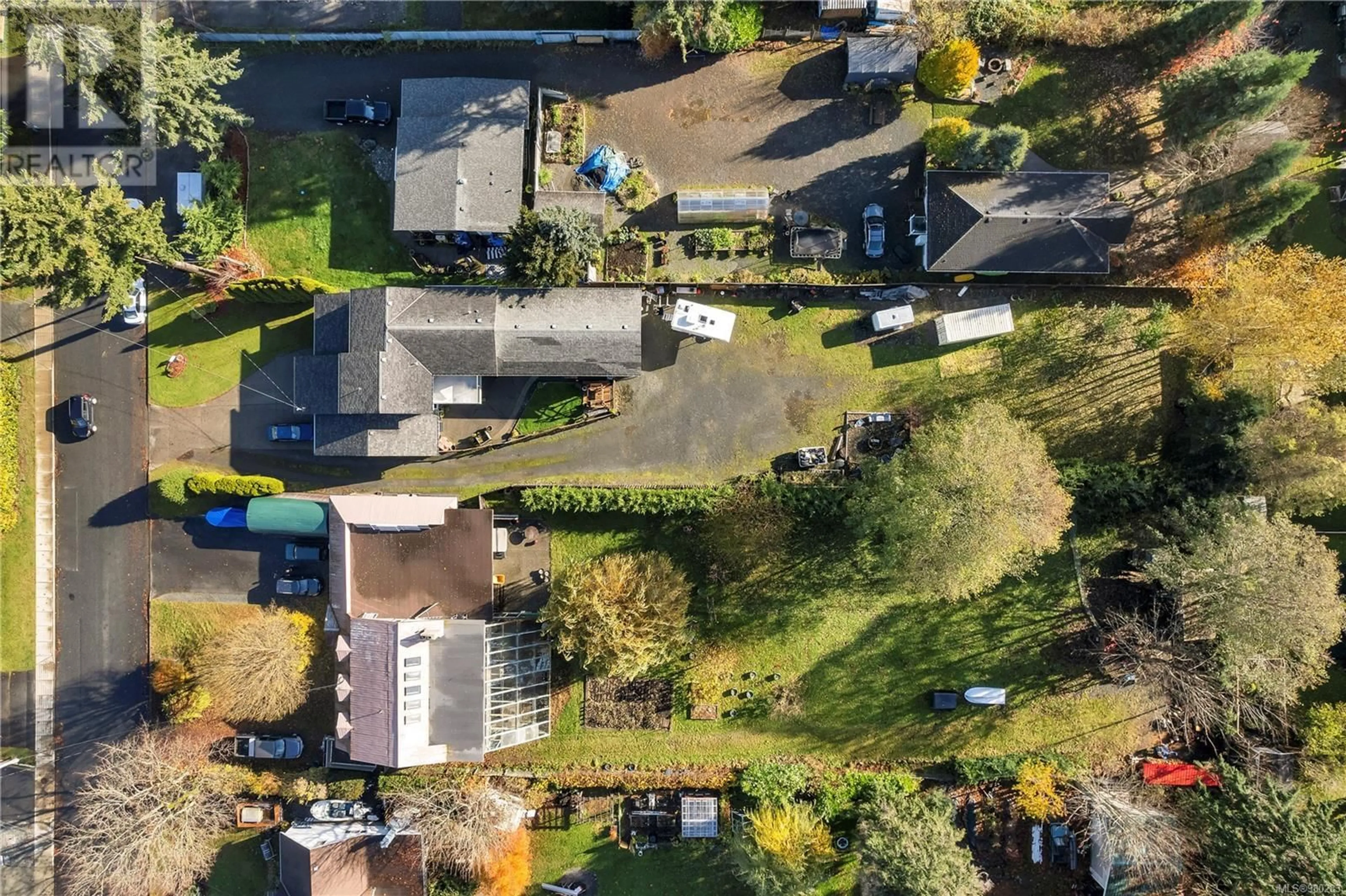 Frontside or backside of a home, the street view for 231 Twillingate Rd, Campbell River British Columbia V9W1V1