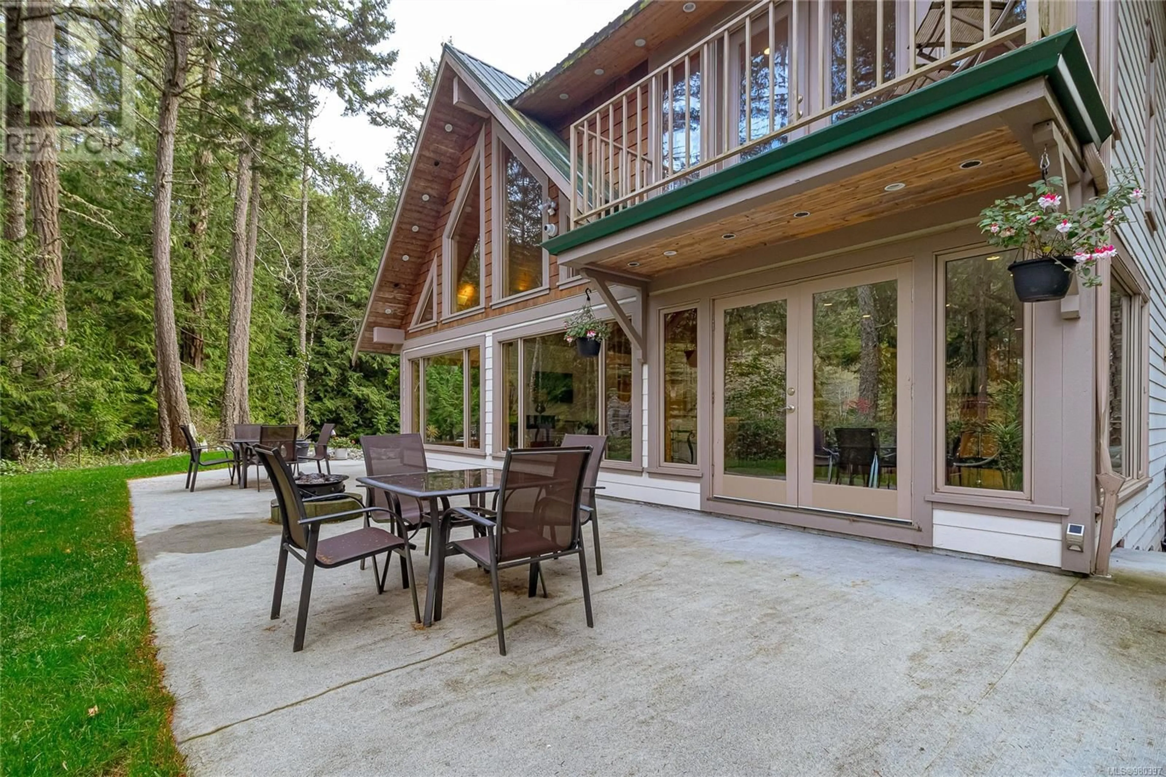 Patio, cottage for 4928 Mt. Matheson Rd, Sooke British Columbia V9Z1C6