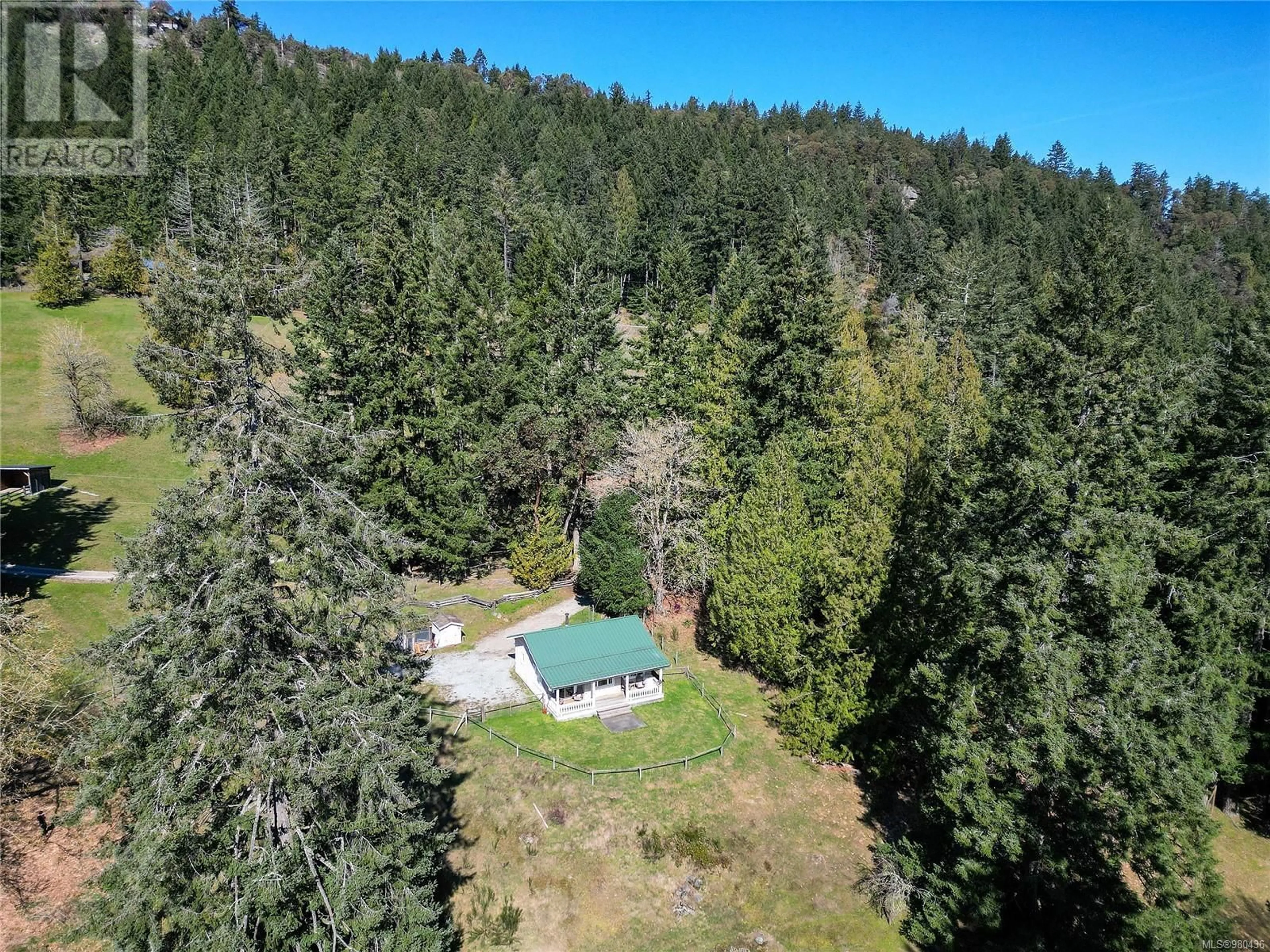 Shed for 559 Blackburn Rd, Salt Spring British Columbia V8K2H2