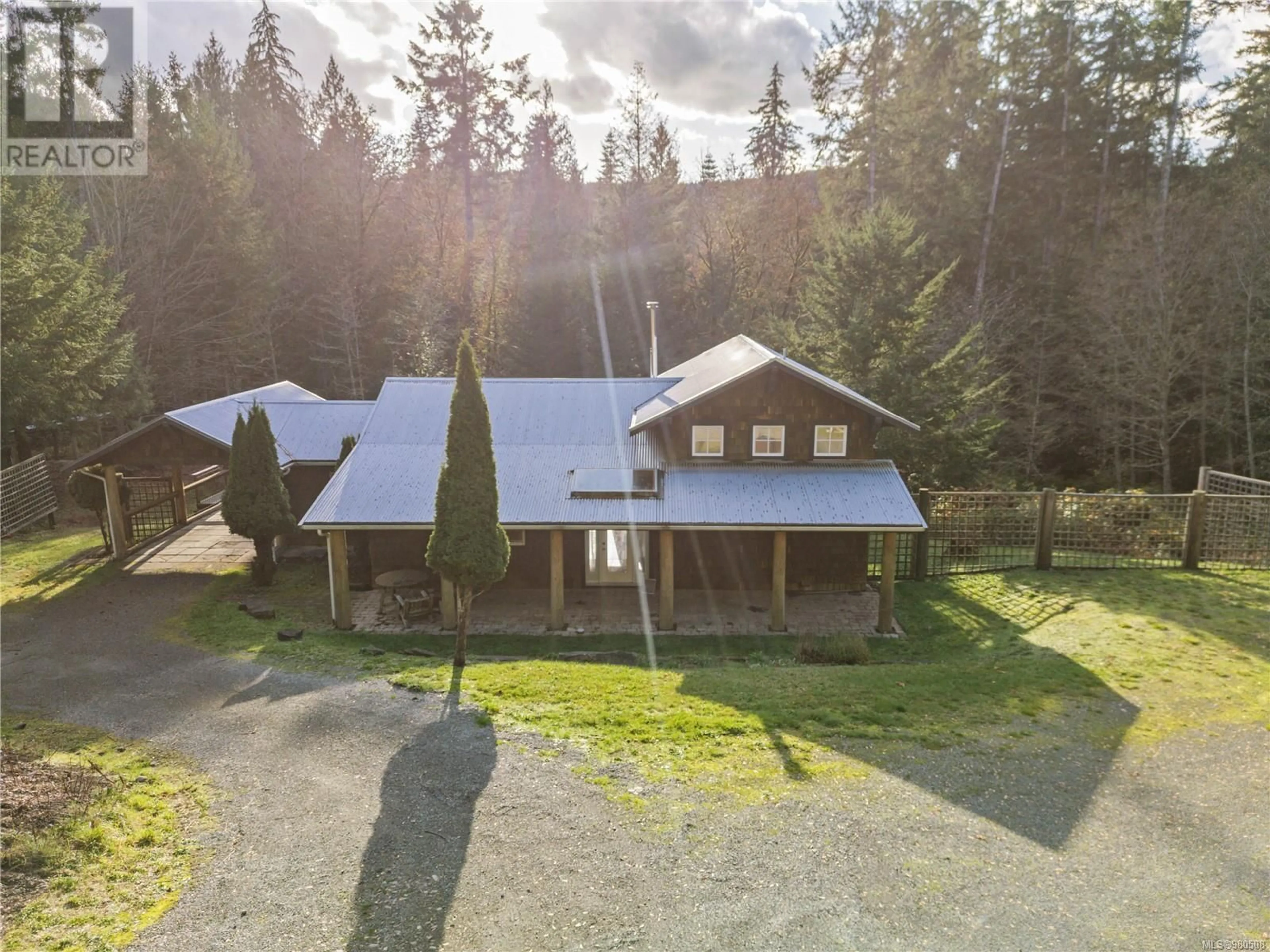 A pic from outside/outdoor area/front of a property/back of a property/a pic from drone, unknown for 211 LONG HARBOUR ROAD, Salt Spring British Columbia V8K2K9