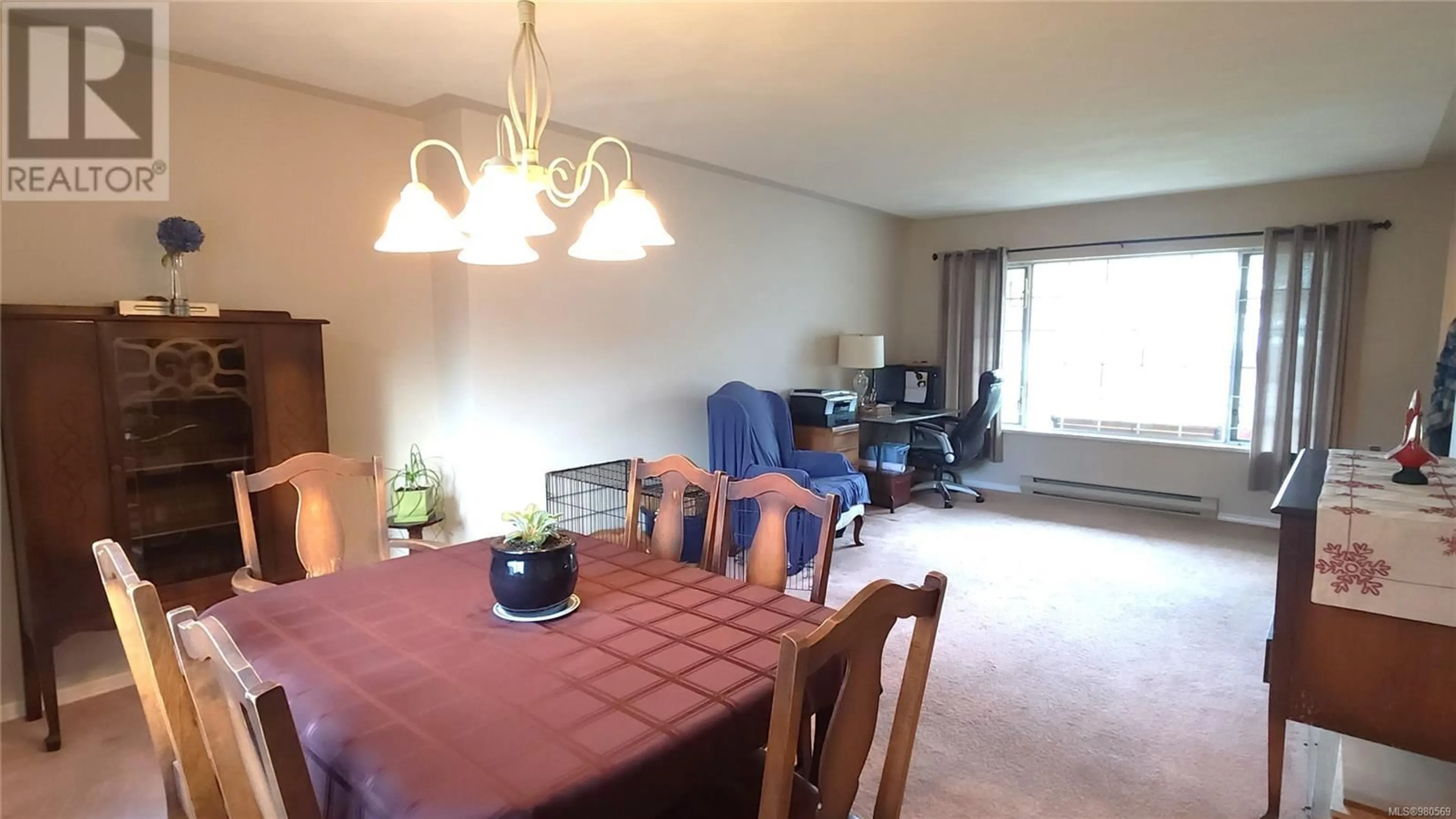 Dining room, not visible floor for 1227 Gazelle Rd, Campbell River British Columbia V9W7J8