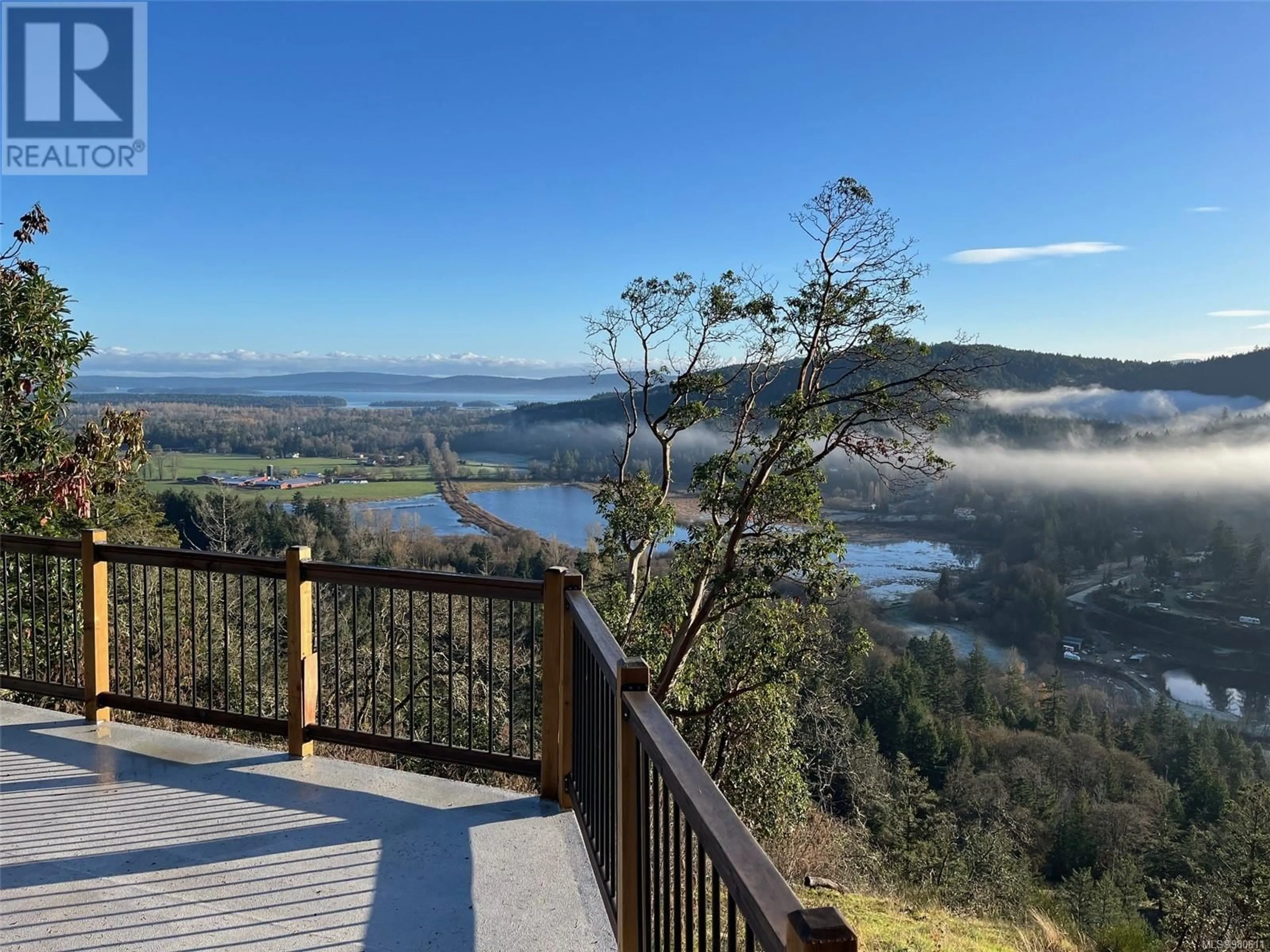 Patio, the view of lake or river for 8030 Trans Canada Hwy, Duncan British Columbia V9L3R9